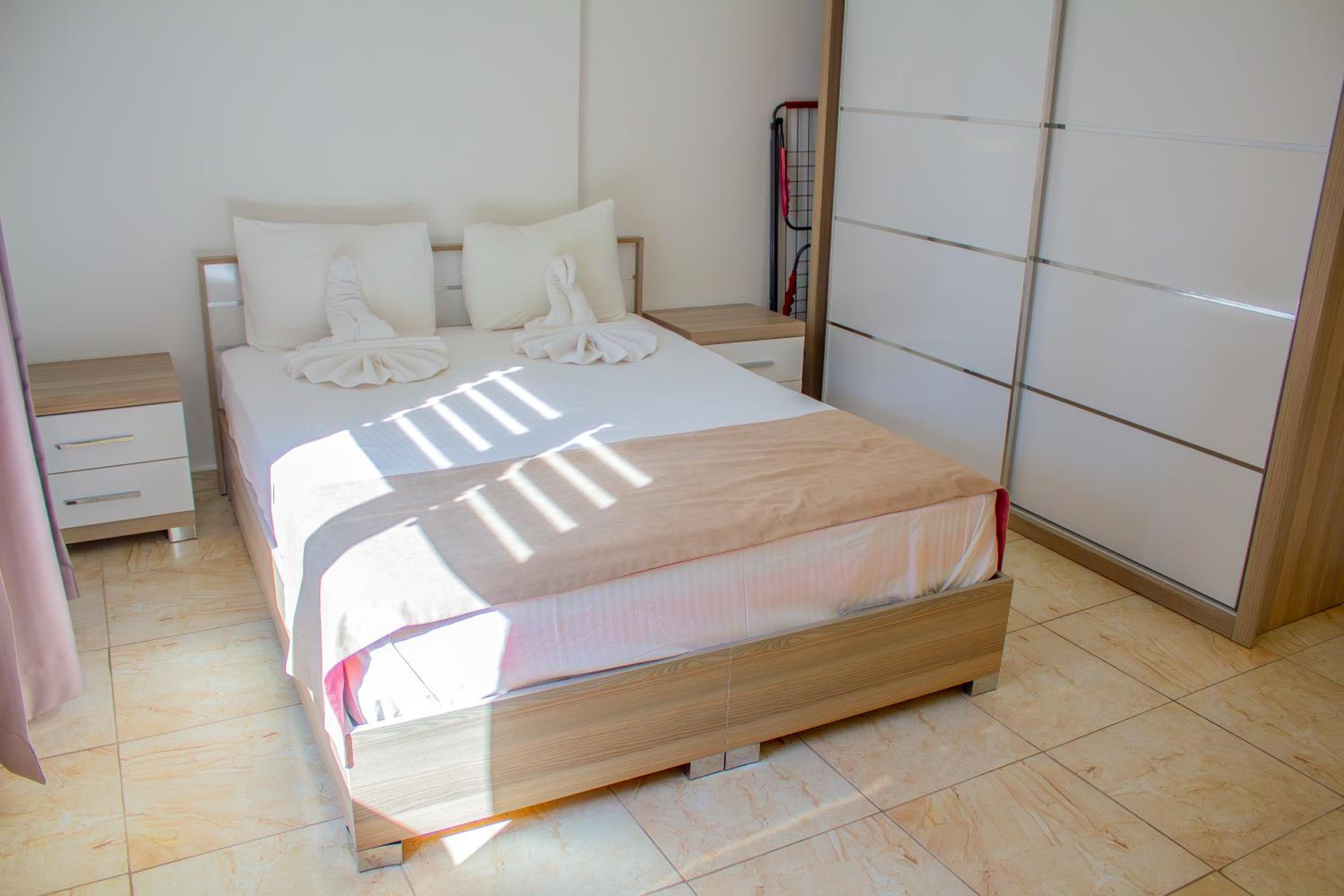 Güden-Pearl - Image 71