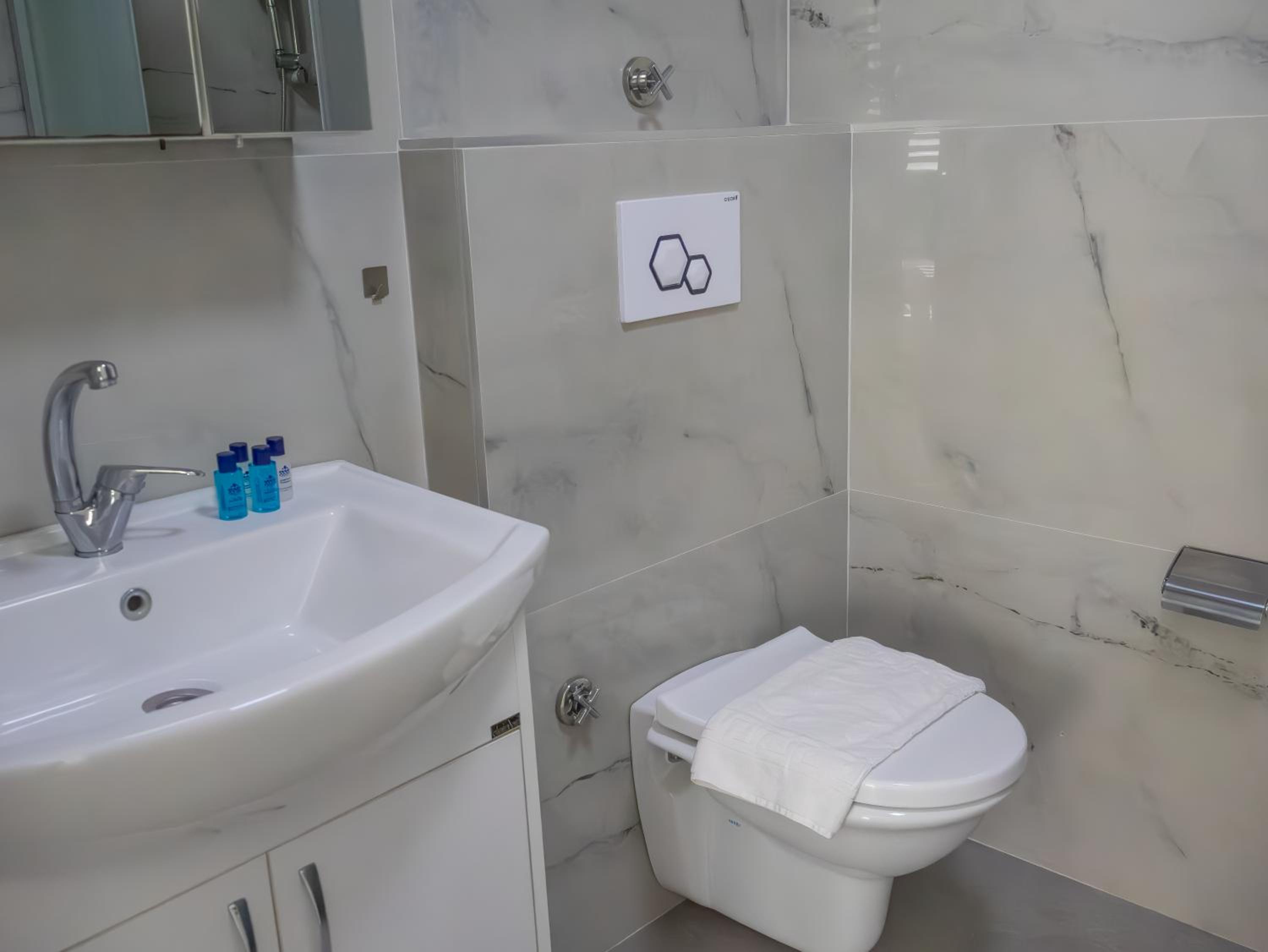 Güden-Pearl - Image 72