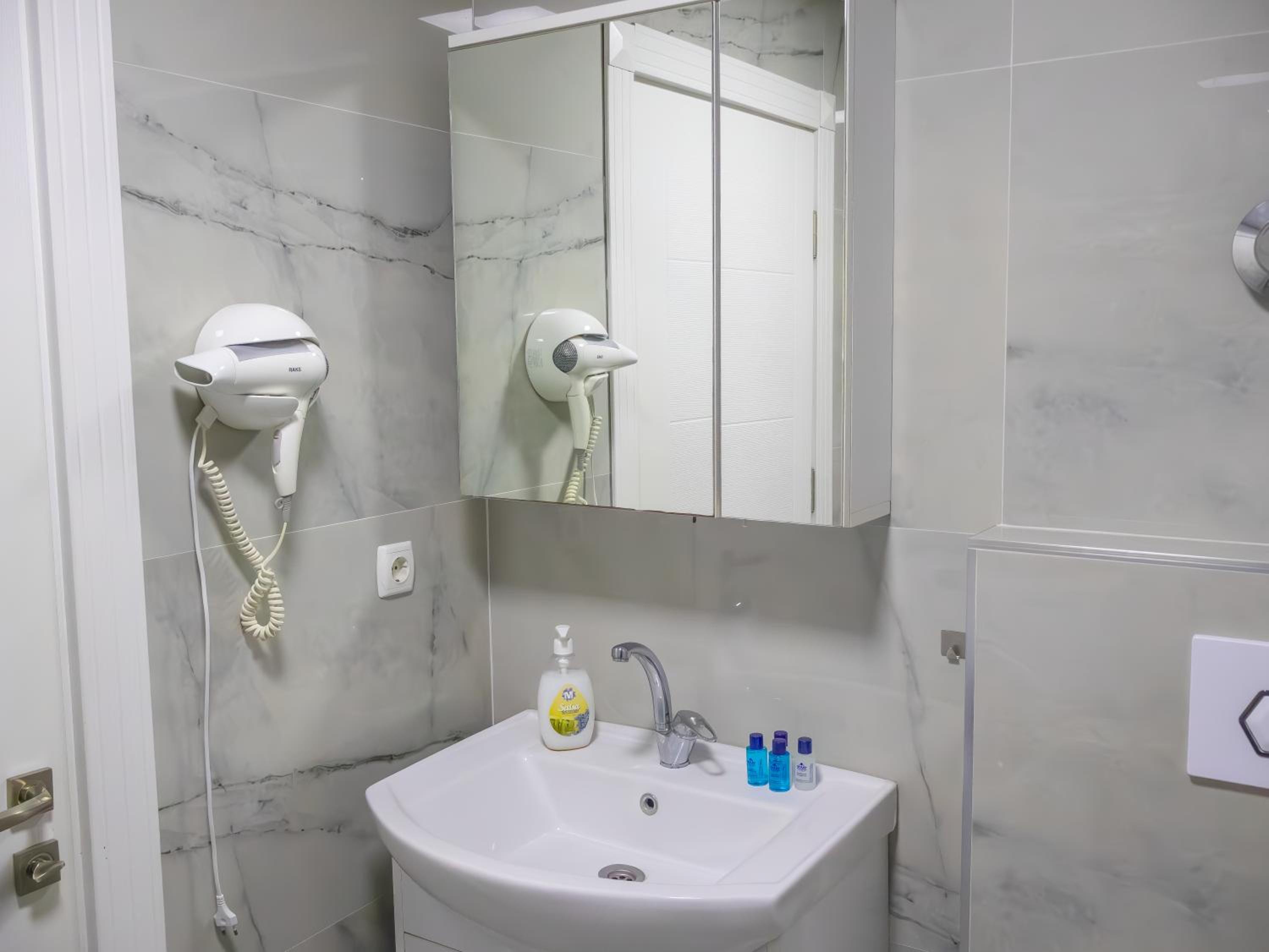 Güden-Pearl - Image 173