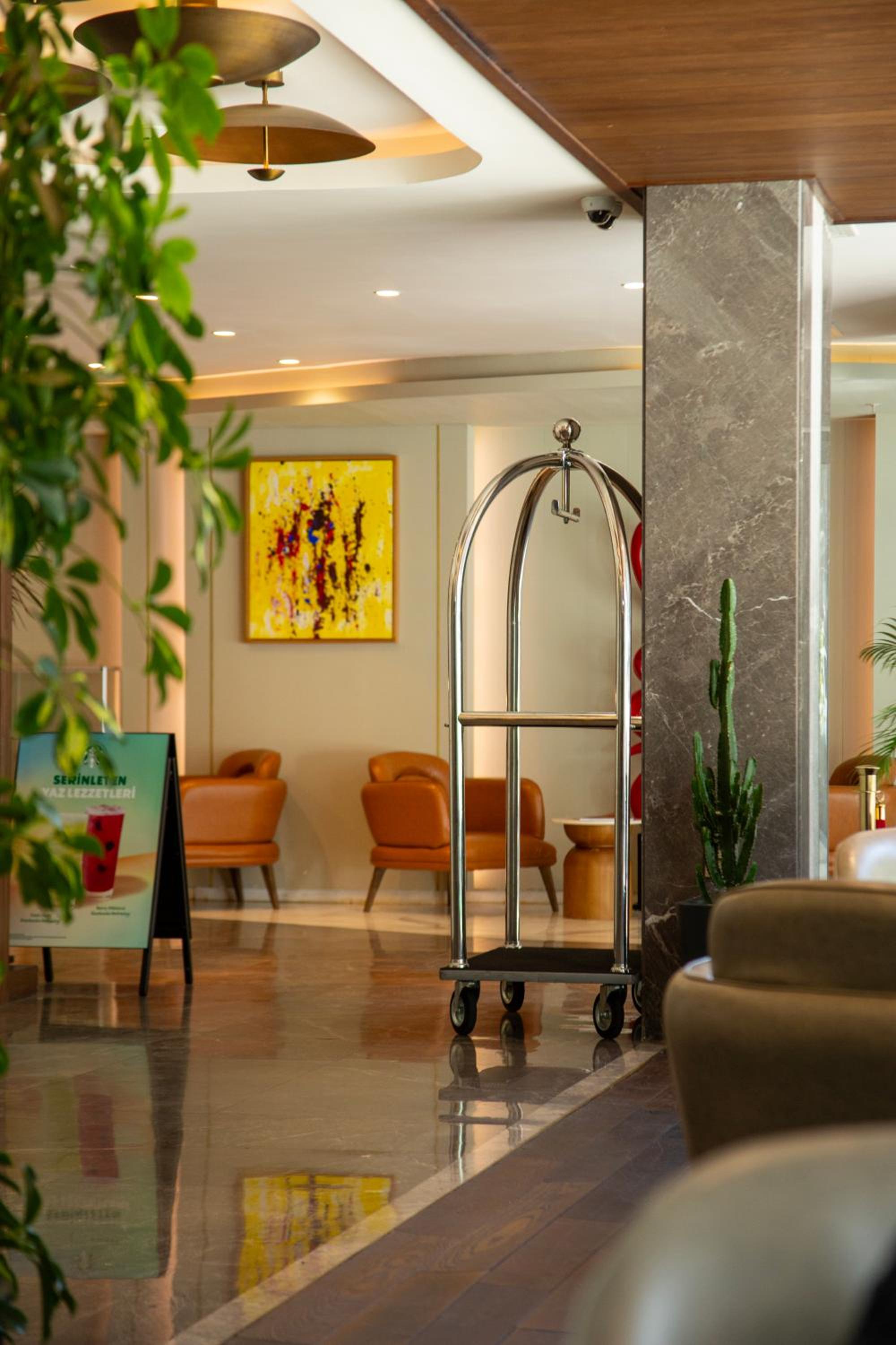 Days Inn by Wyndham İstanbul Bomonti - Image 9