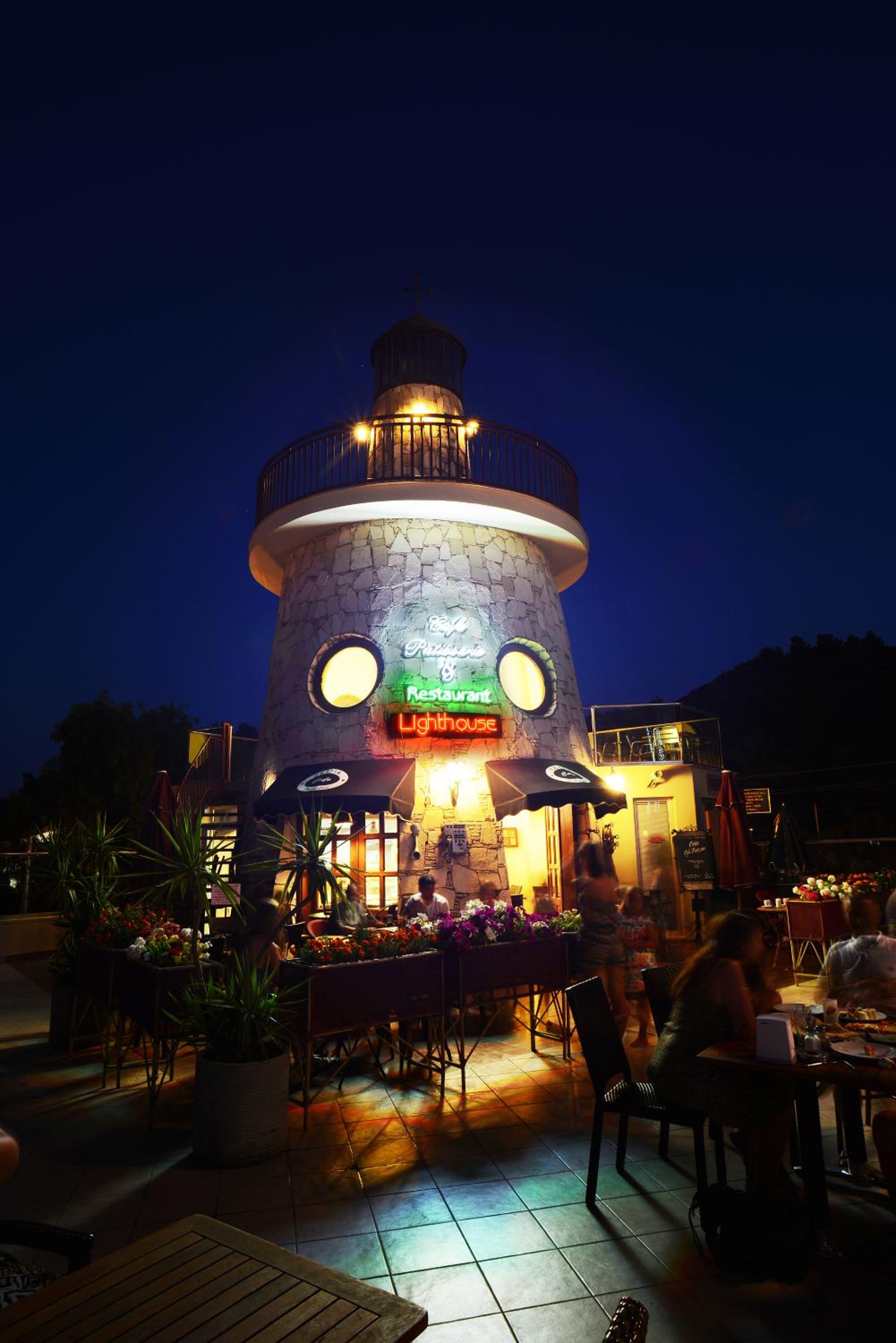 Grand Cettia Hotel - Image 51