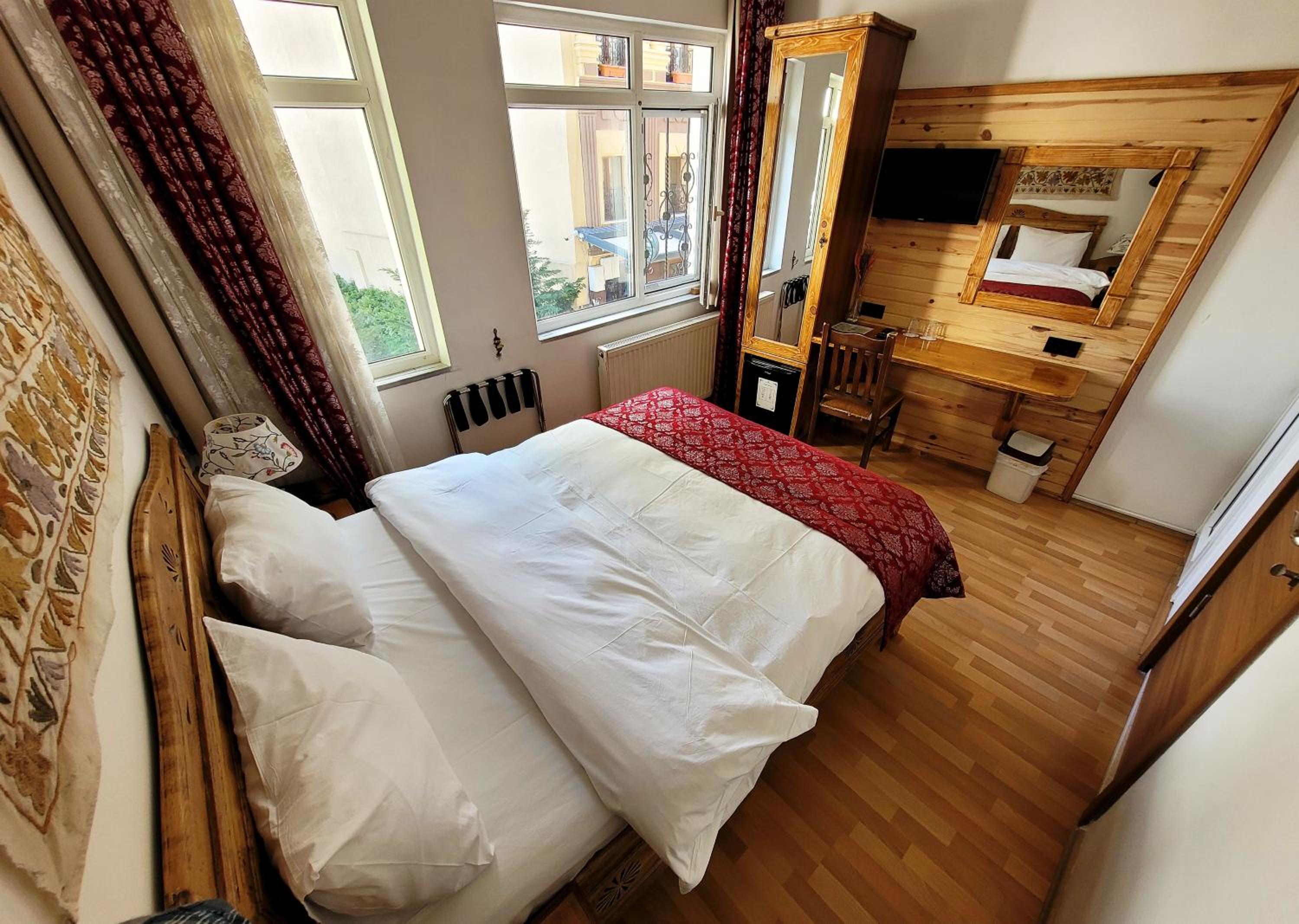 Marmara Guesthouse - Image 91