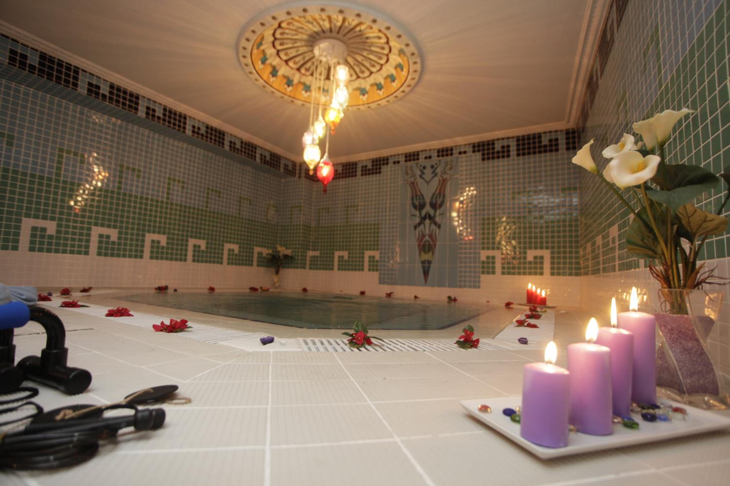 Marmaray Hotel - Image 46