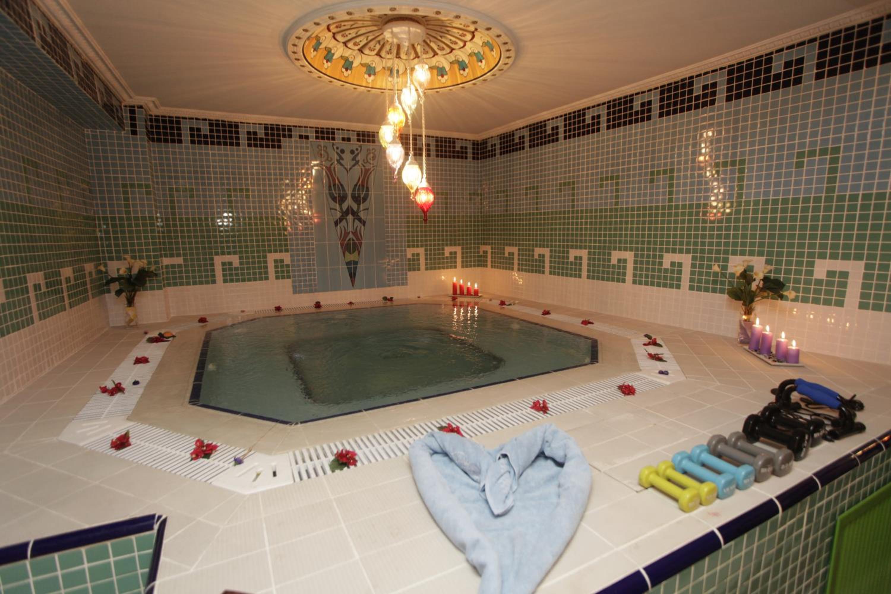 Marmaray Hotel - Image 43