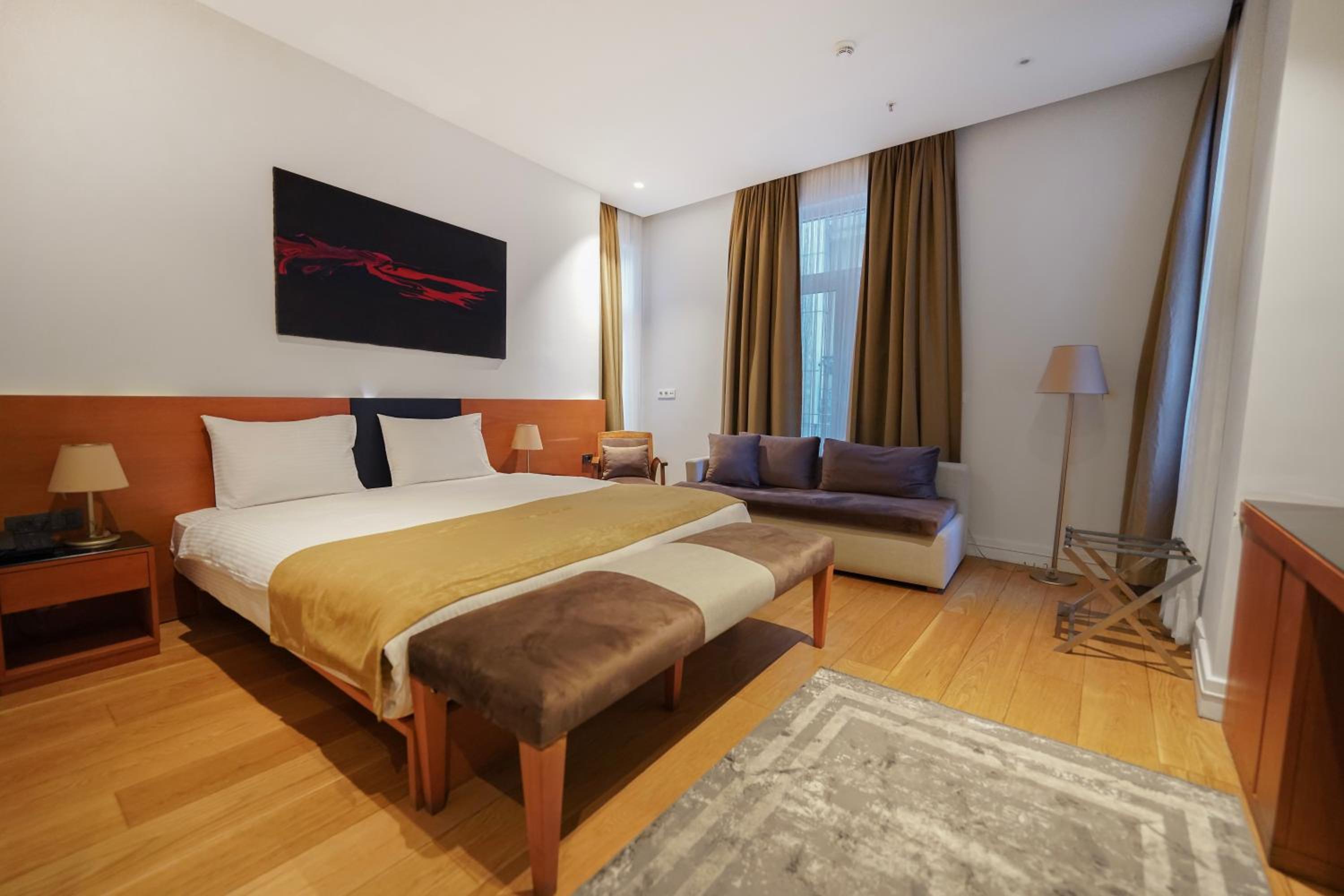 Misafir Suites 8 Istanbul - Image 38
