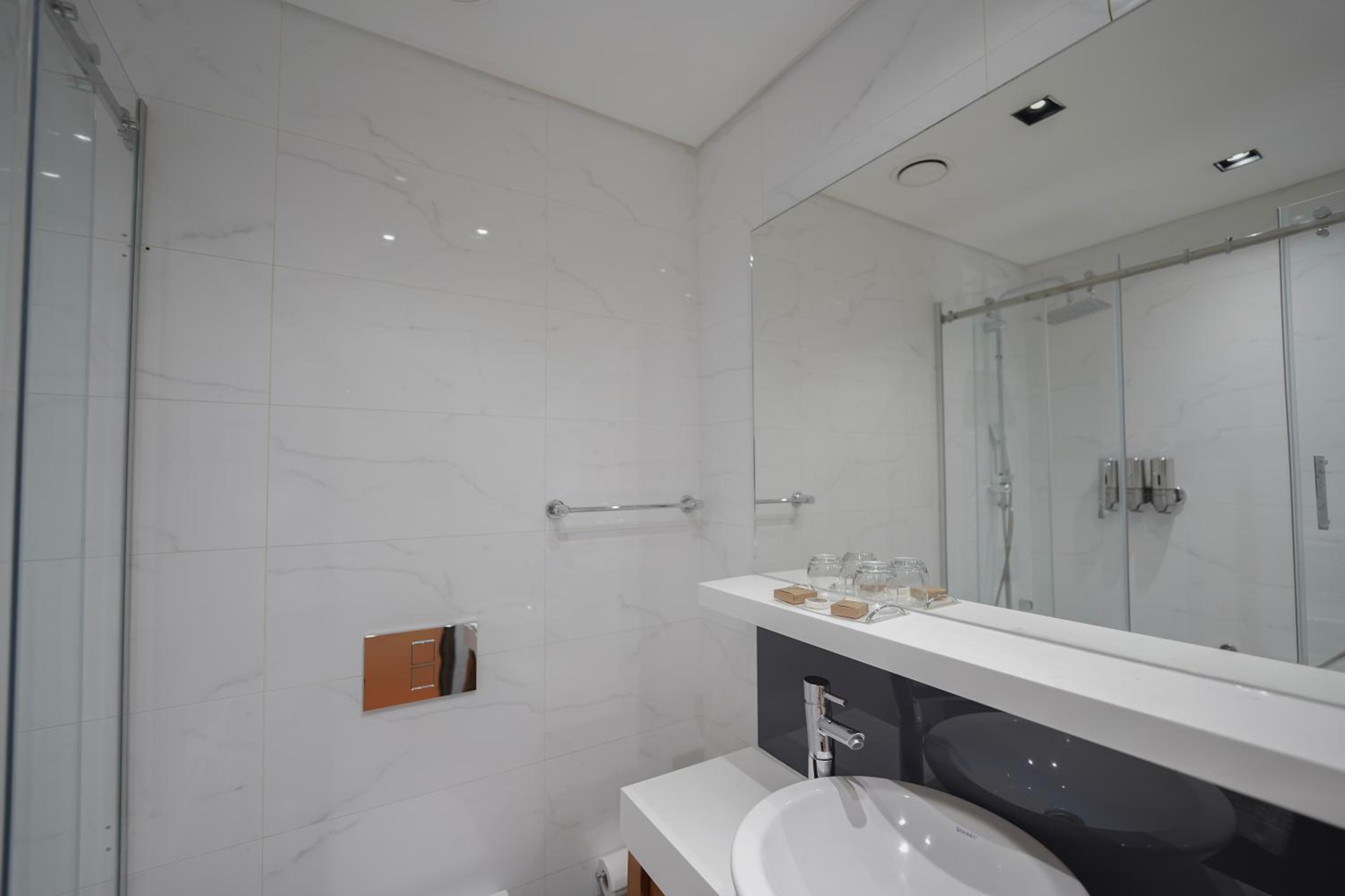 Misafir Suites 8 Istanbul - Image 41
