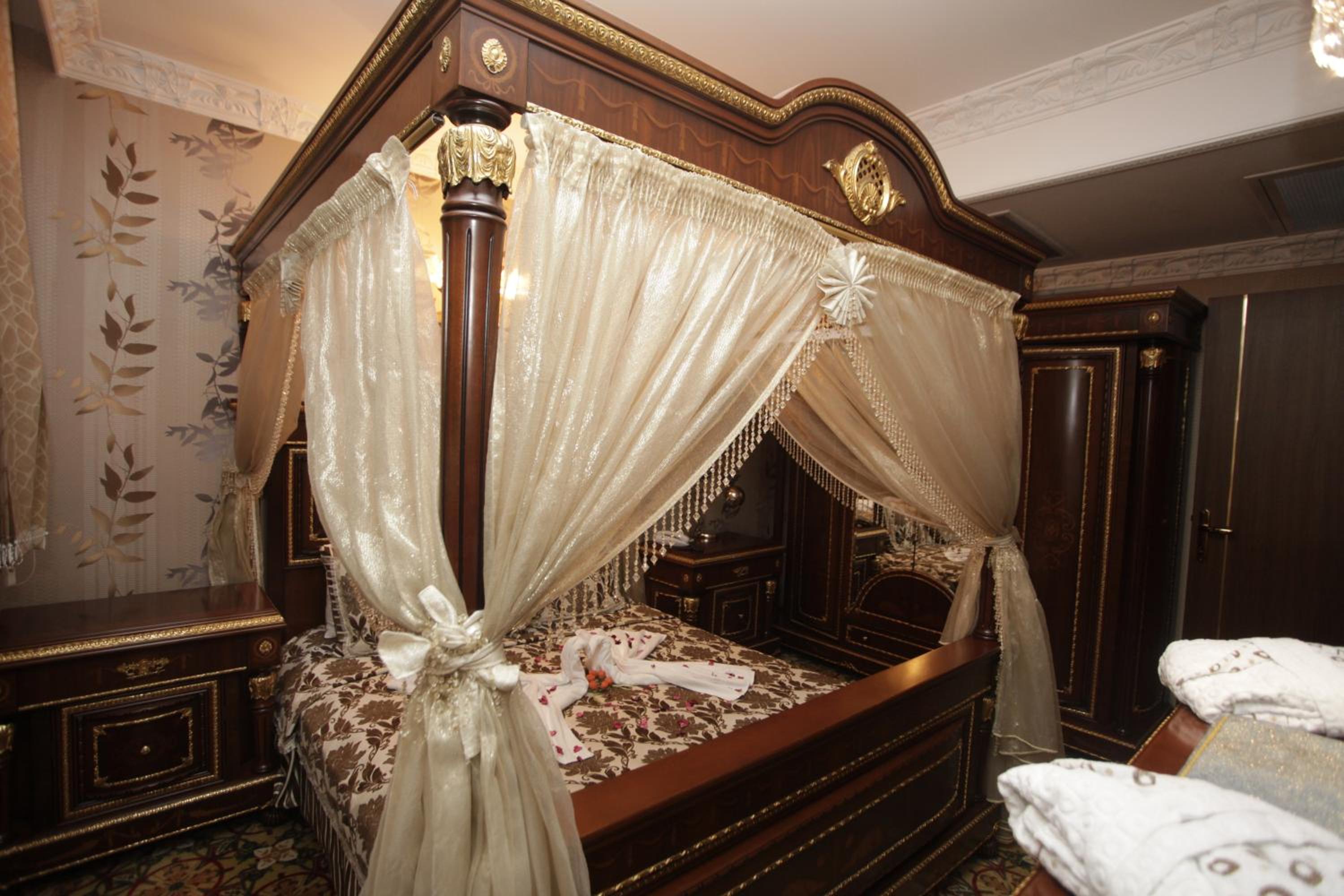 Marmaray Hotel - Image 57