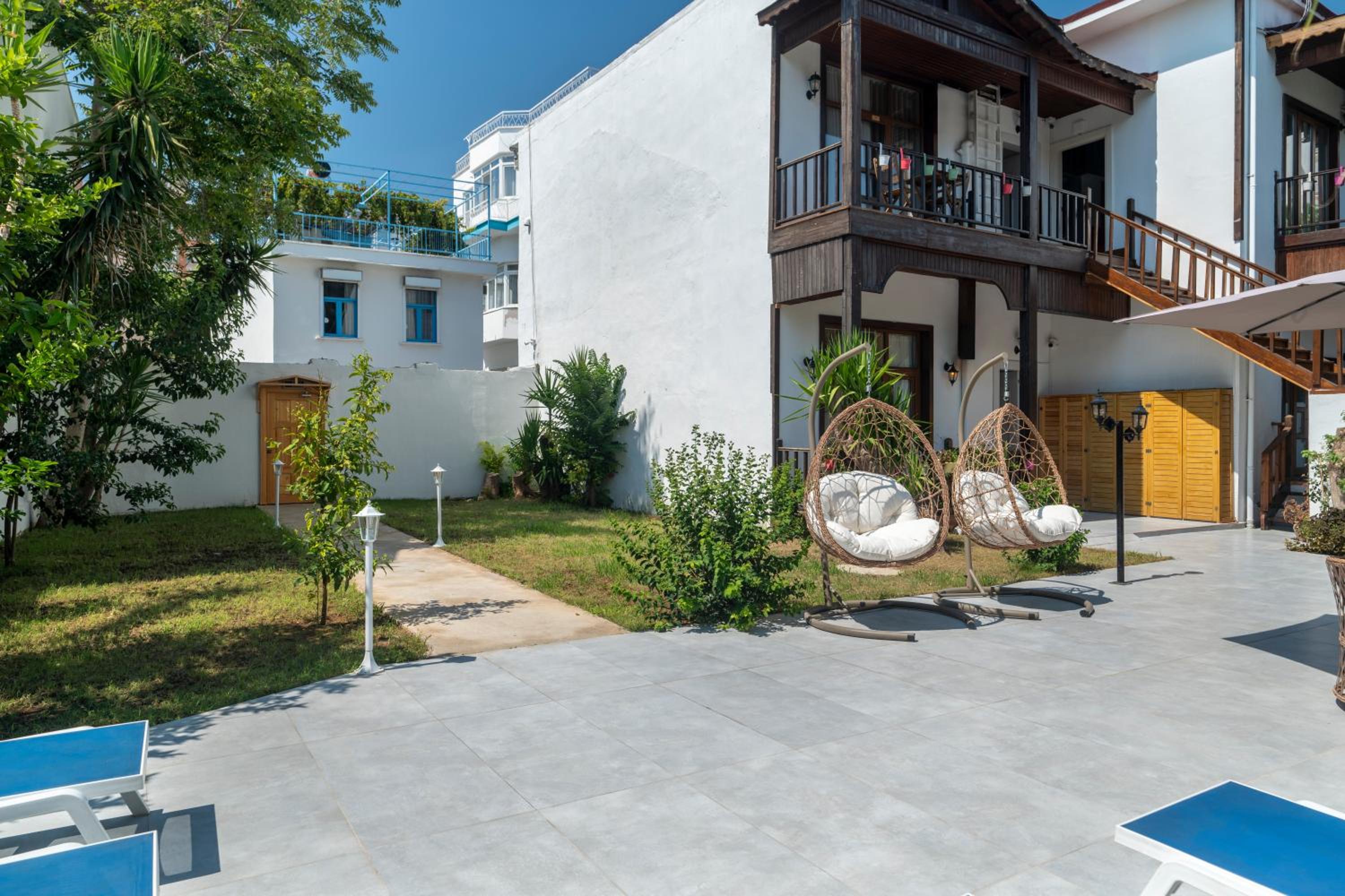 MY Hotel - Image 5