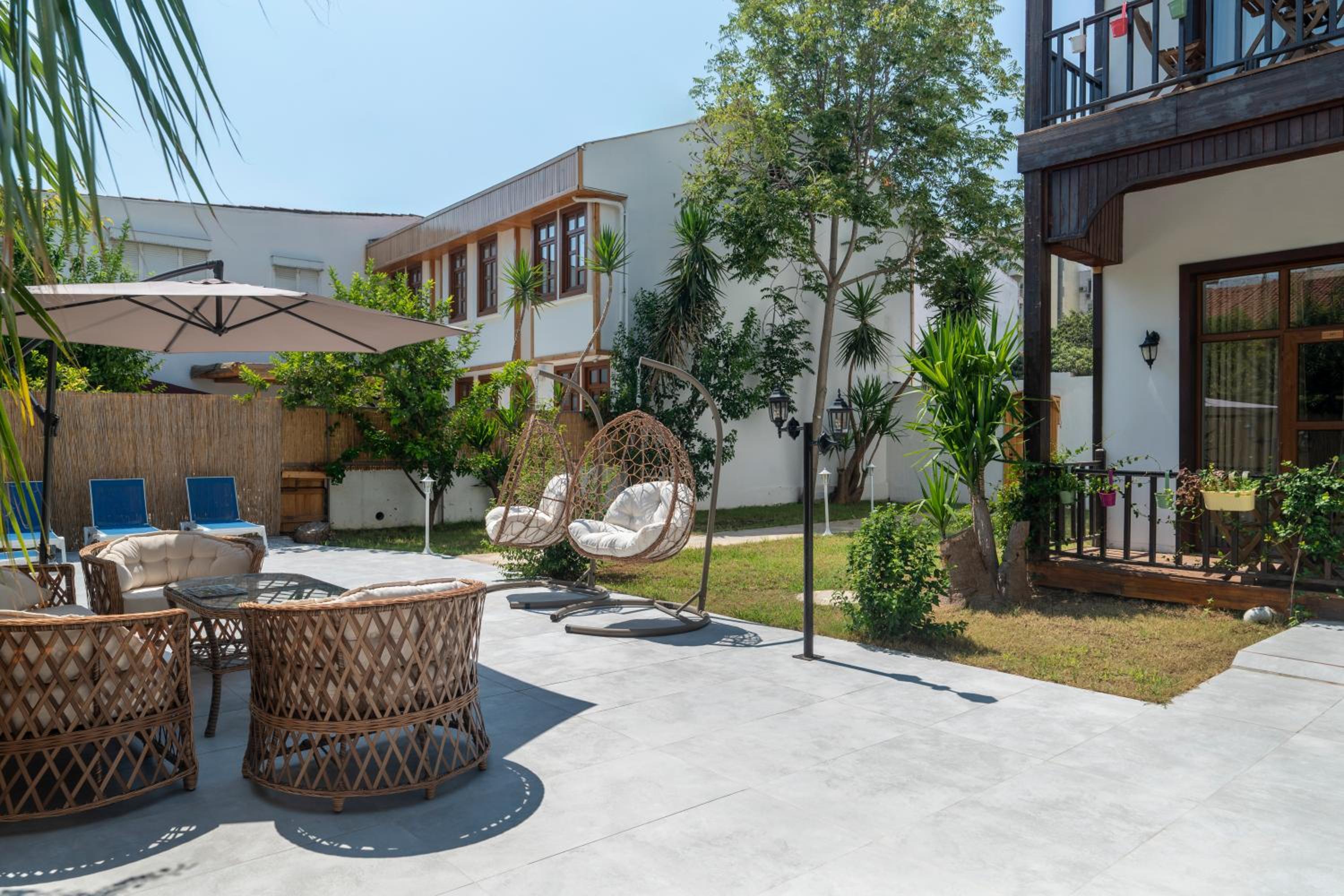 MY Hotel - Image 40