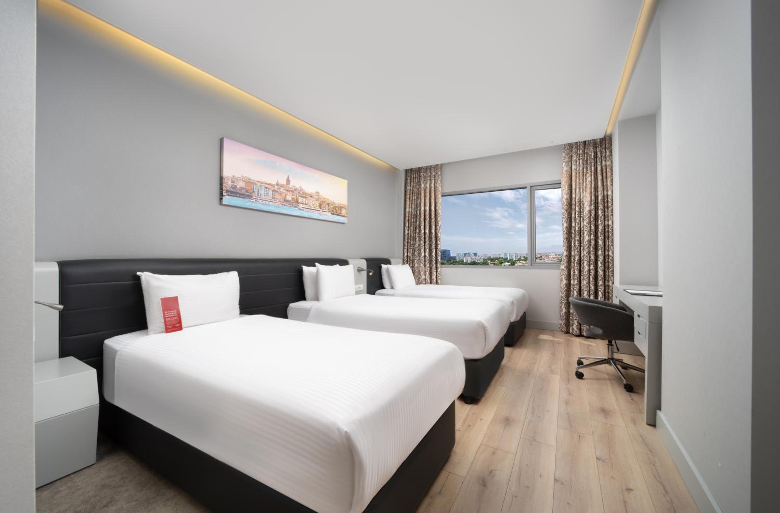 Ramada Plaza by Wyndham İstanbul Ataköy - Image 72