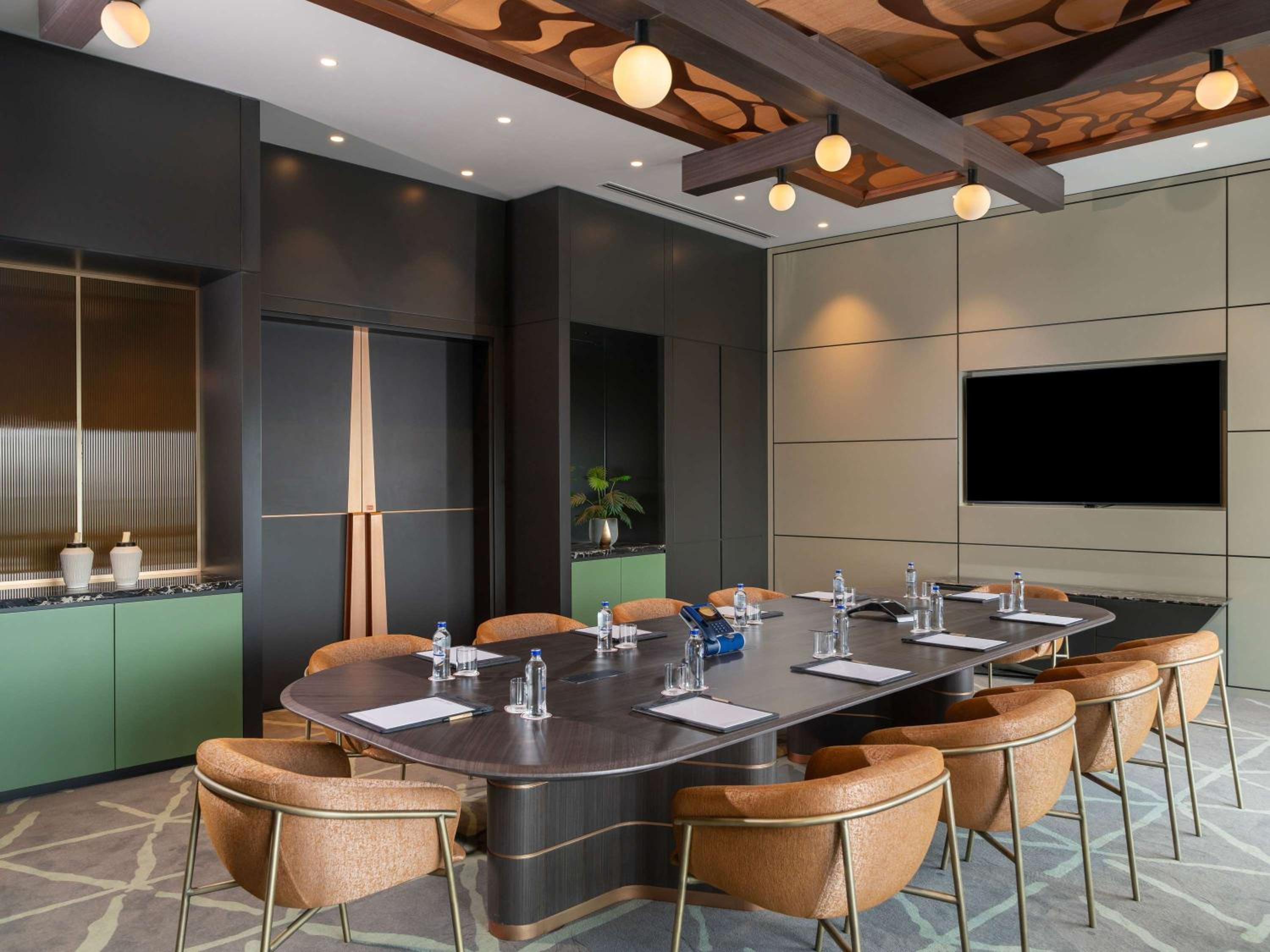 Mövenpick Hotel Istanbul Marmara Sea - Image 14