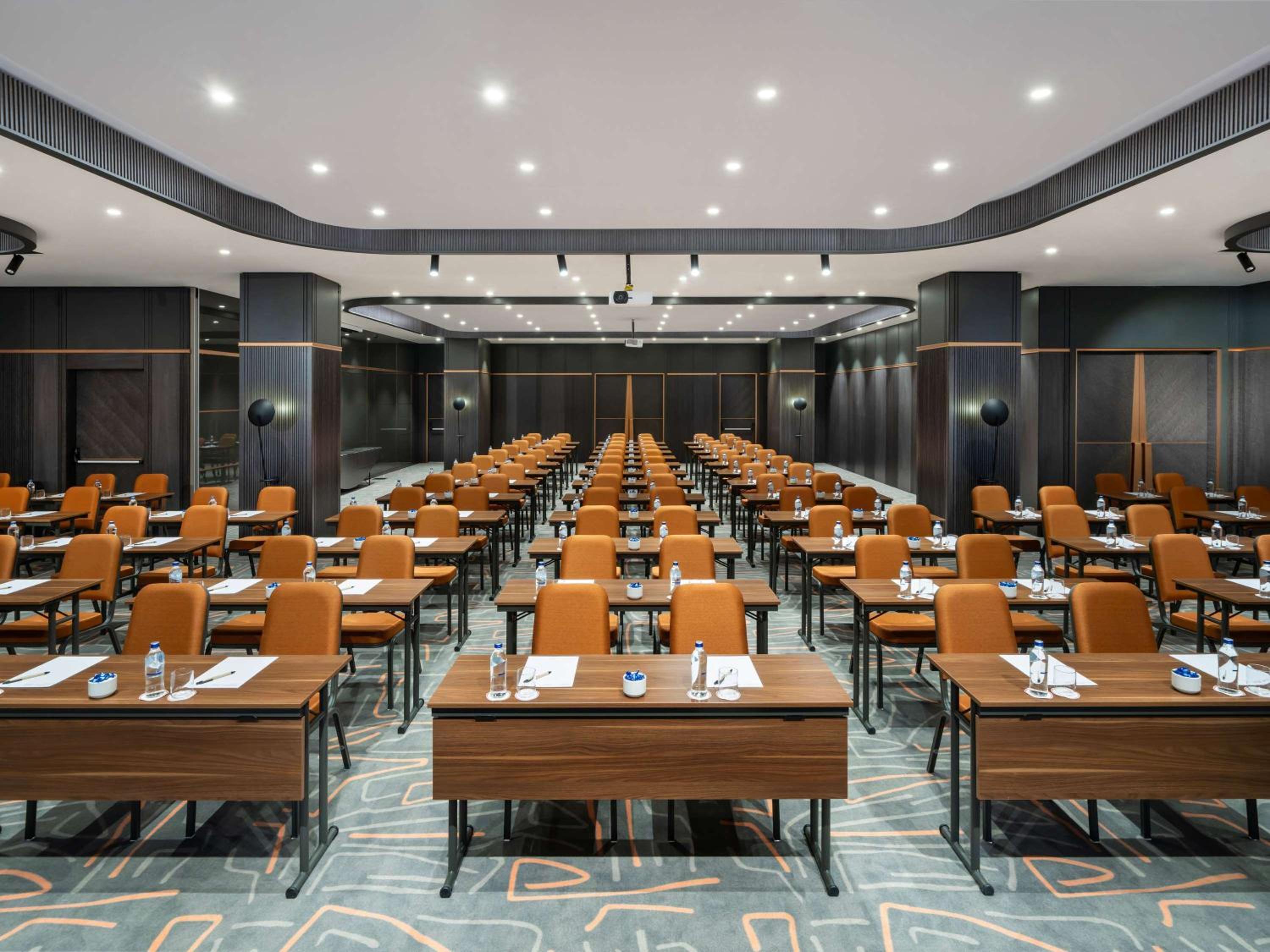 Mövenpick Hotel Istanbul Marmara Sea - Image 15