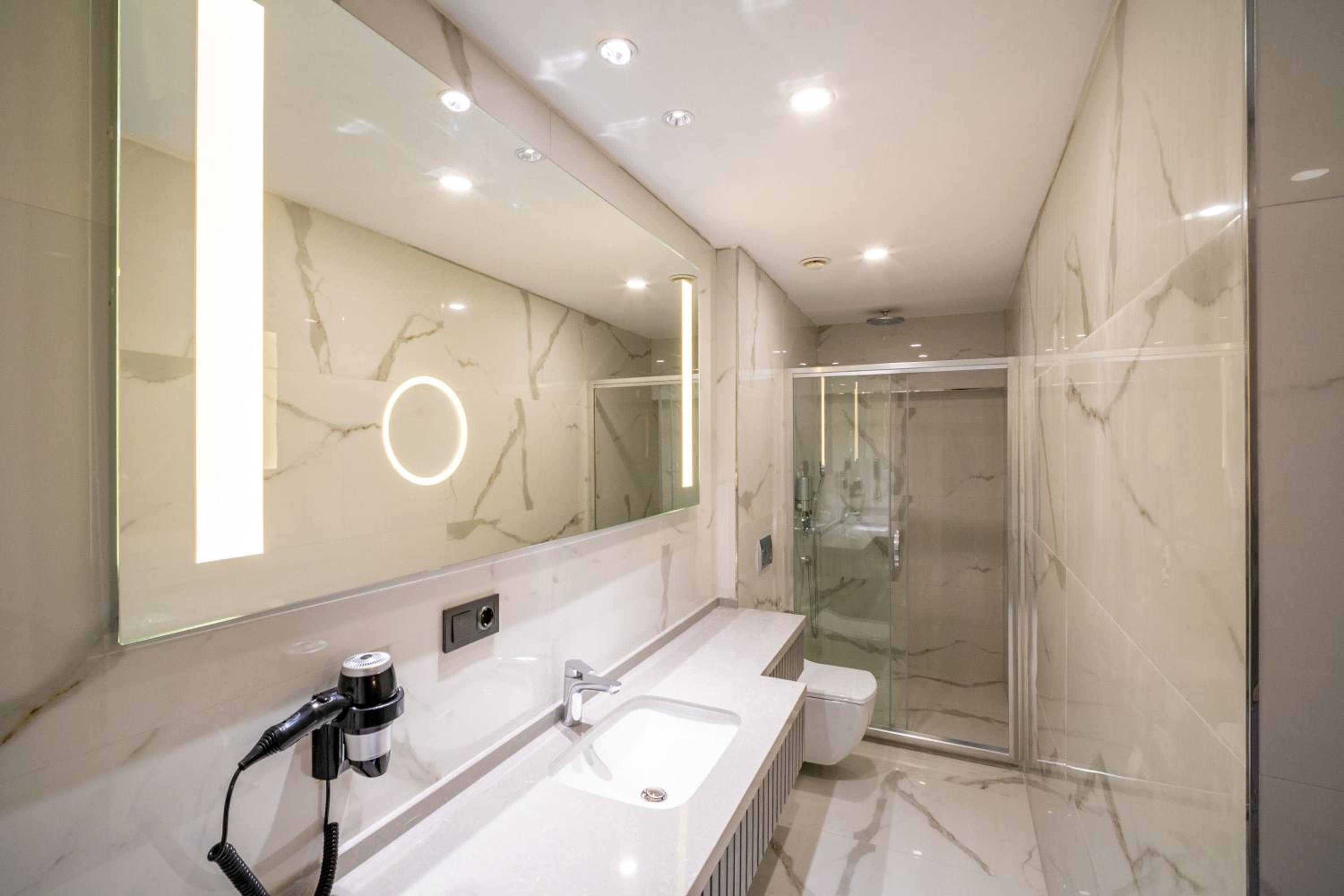 Icon Hotel Bomonti - Image 13