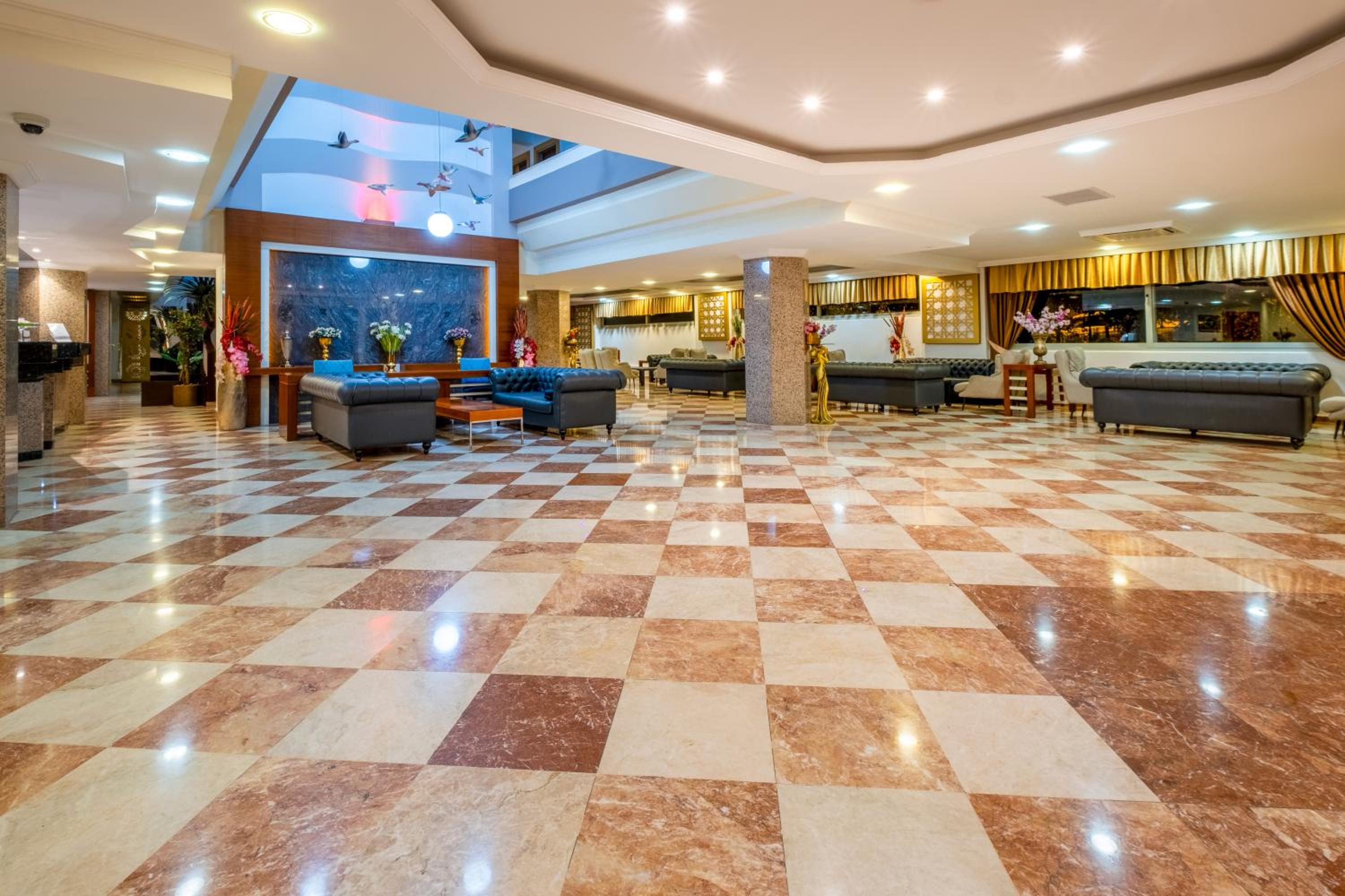 Fame Beach Hotel - Image 18