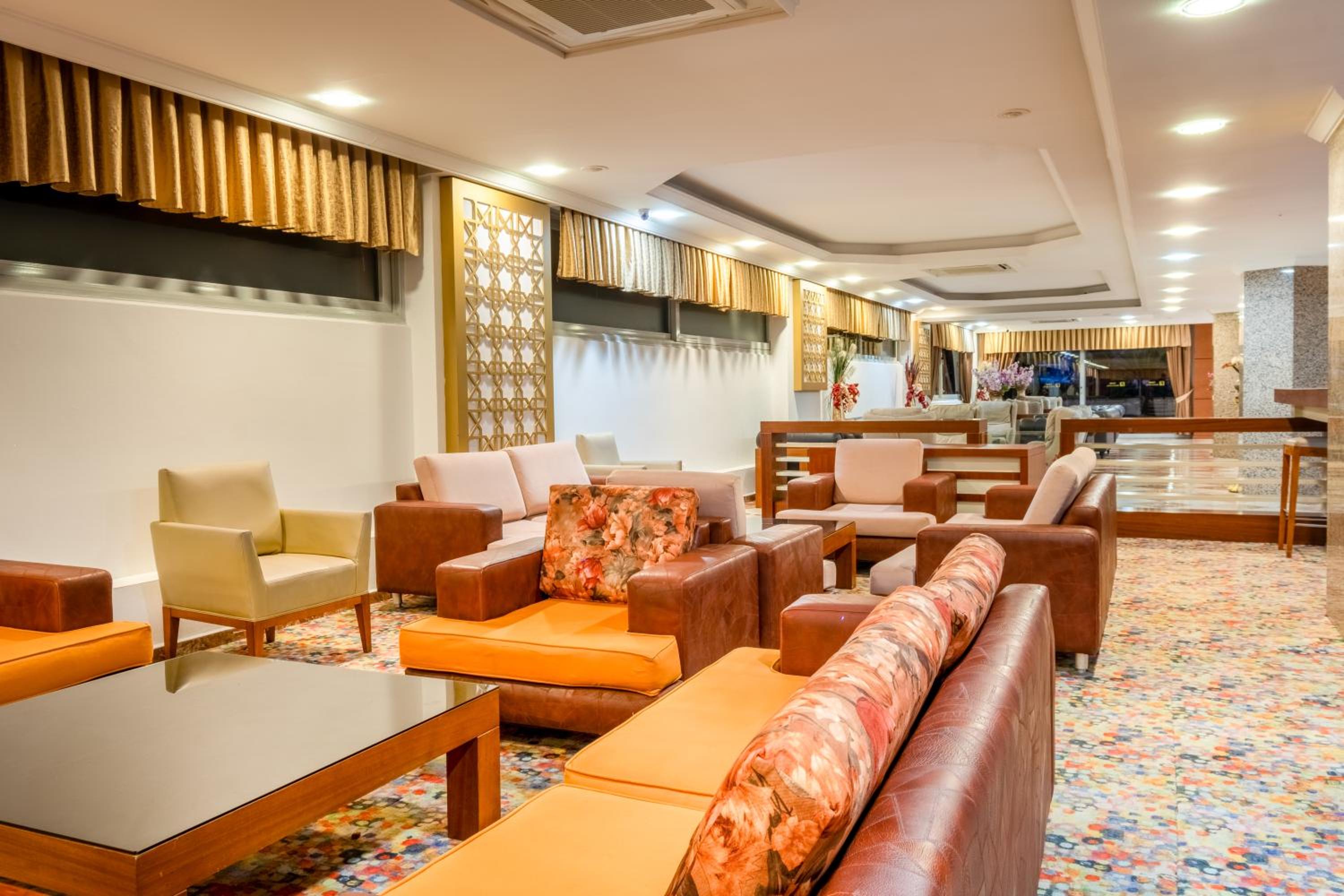 Fame Beach Hotel - Image 19