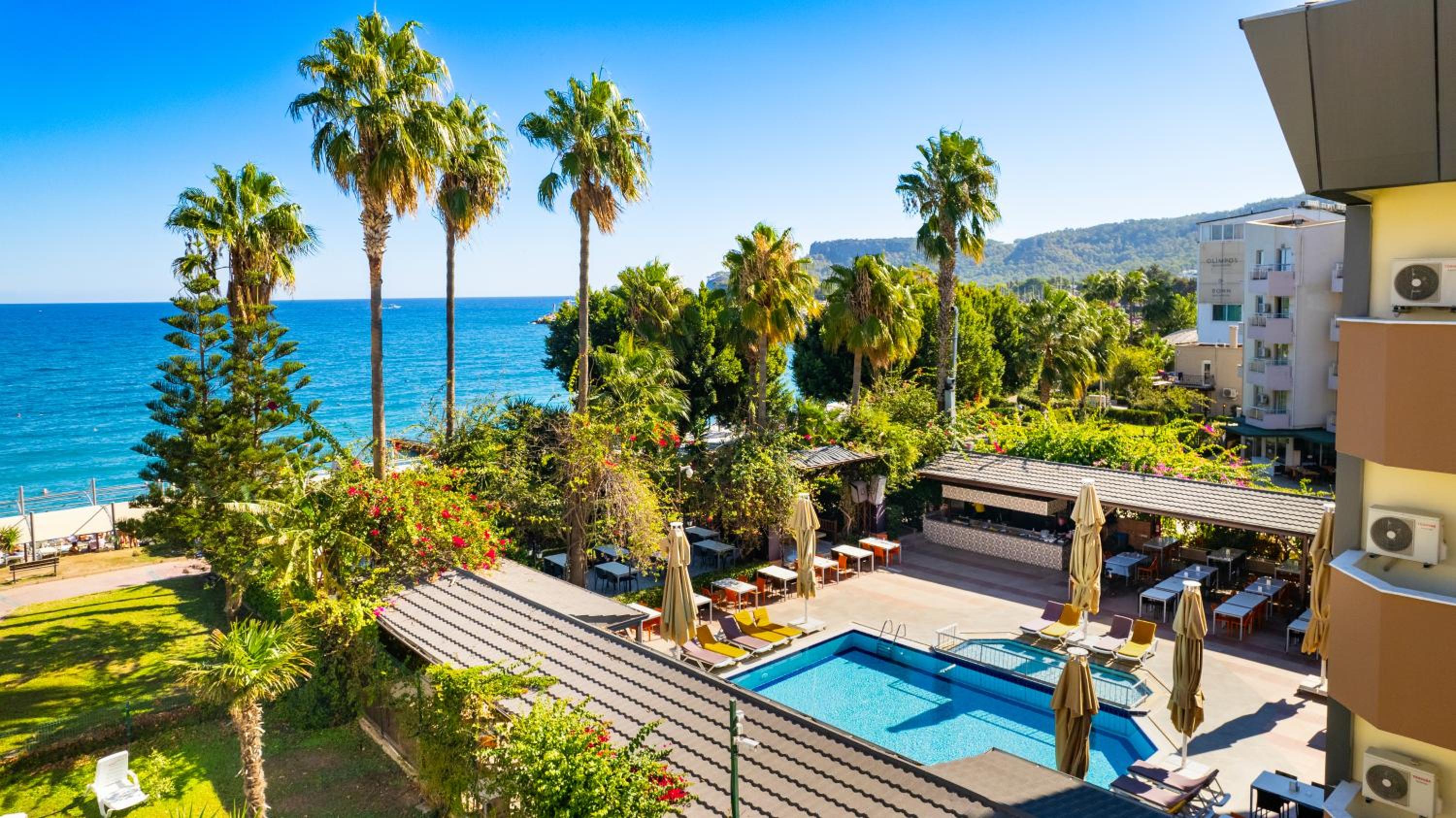 Fame Beach Hotel - Image 8