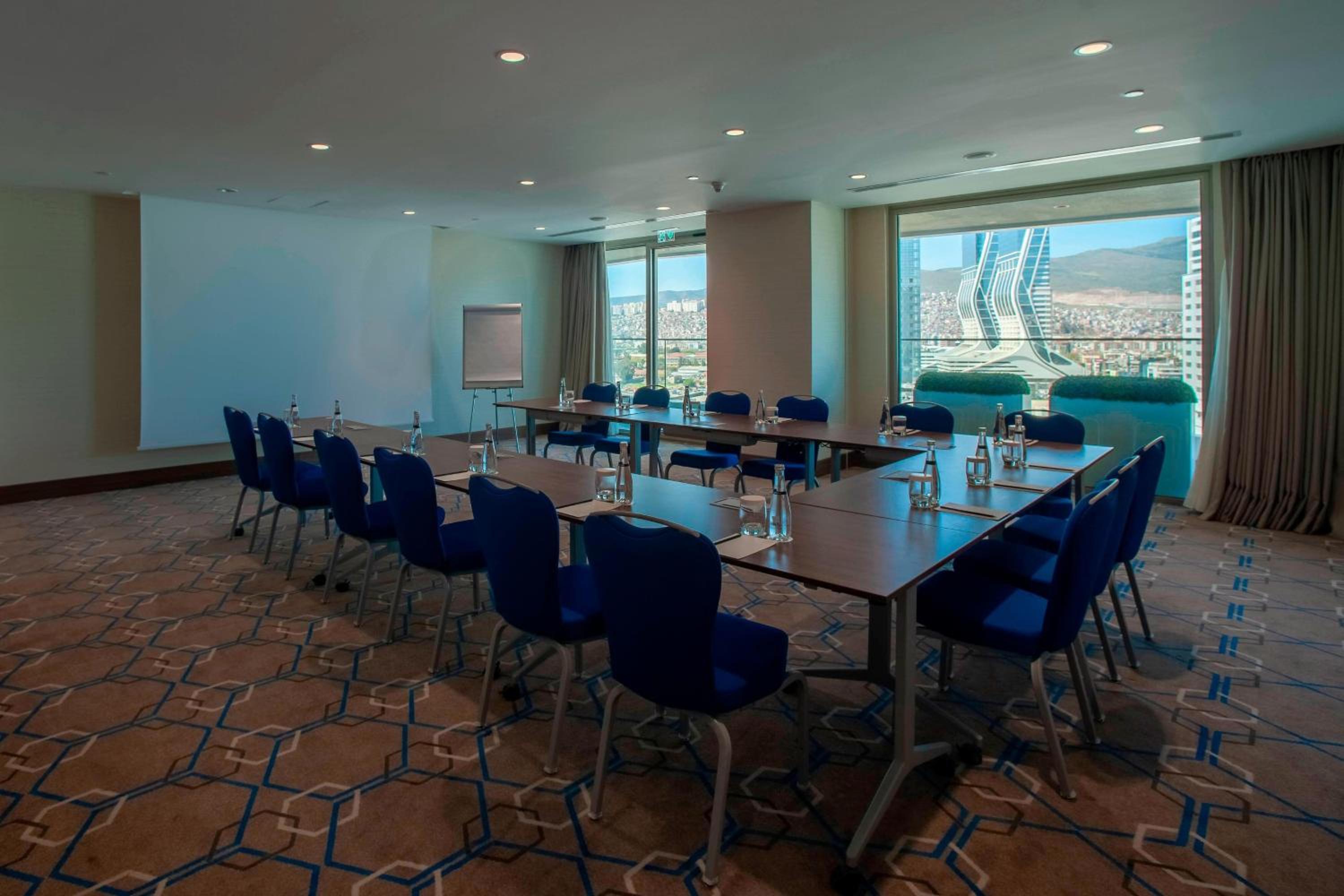 Four Points by Sheraton Izmir - Image 52