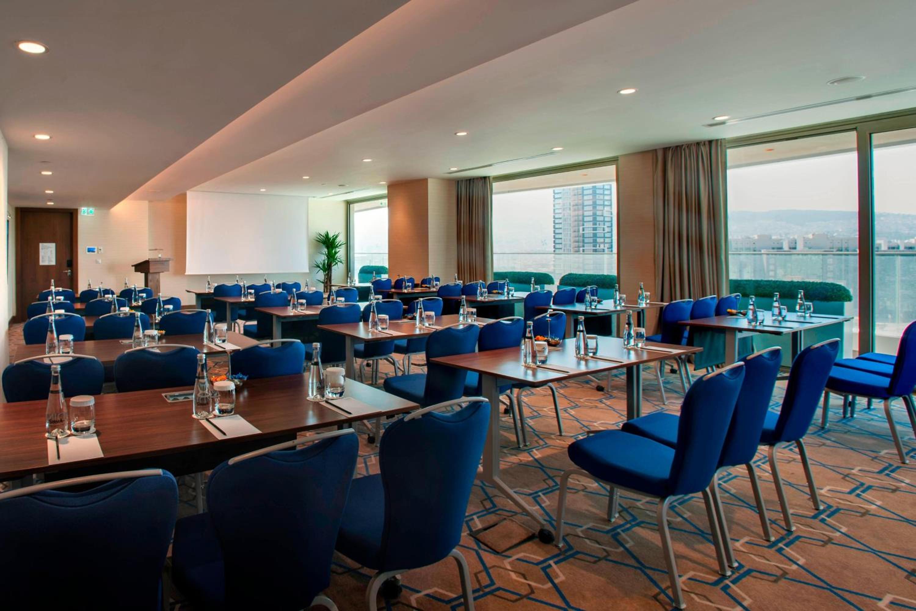 Four Points by Sheraton Izmir - Image 54