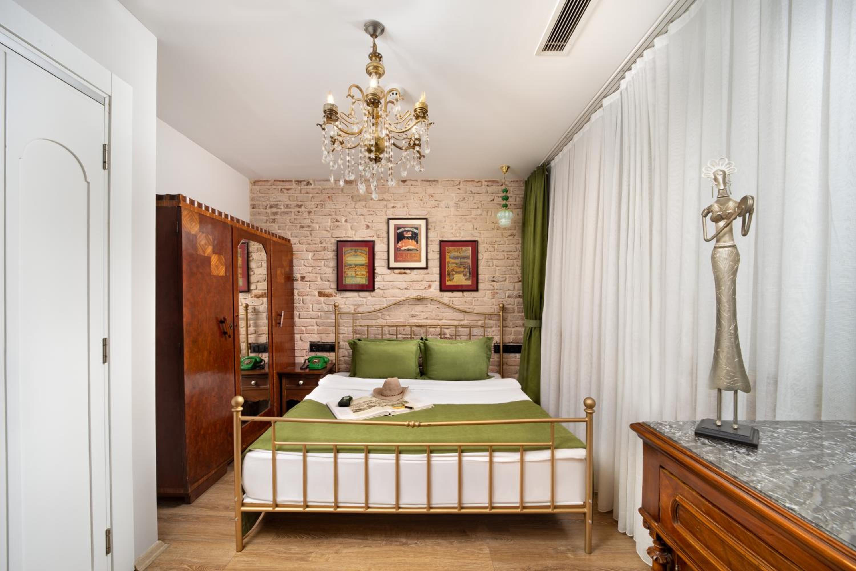 Sanatlar Oteli Galata - Image 115