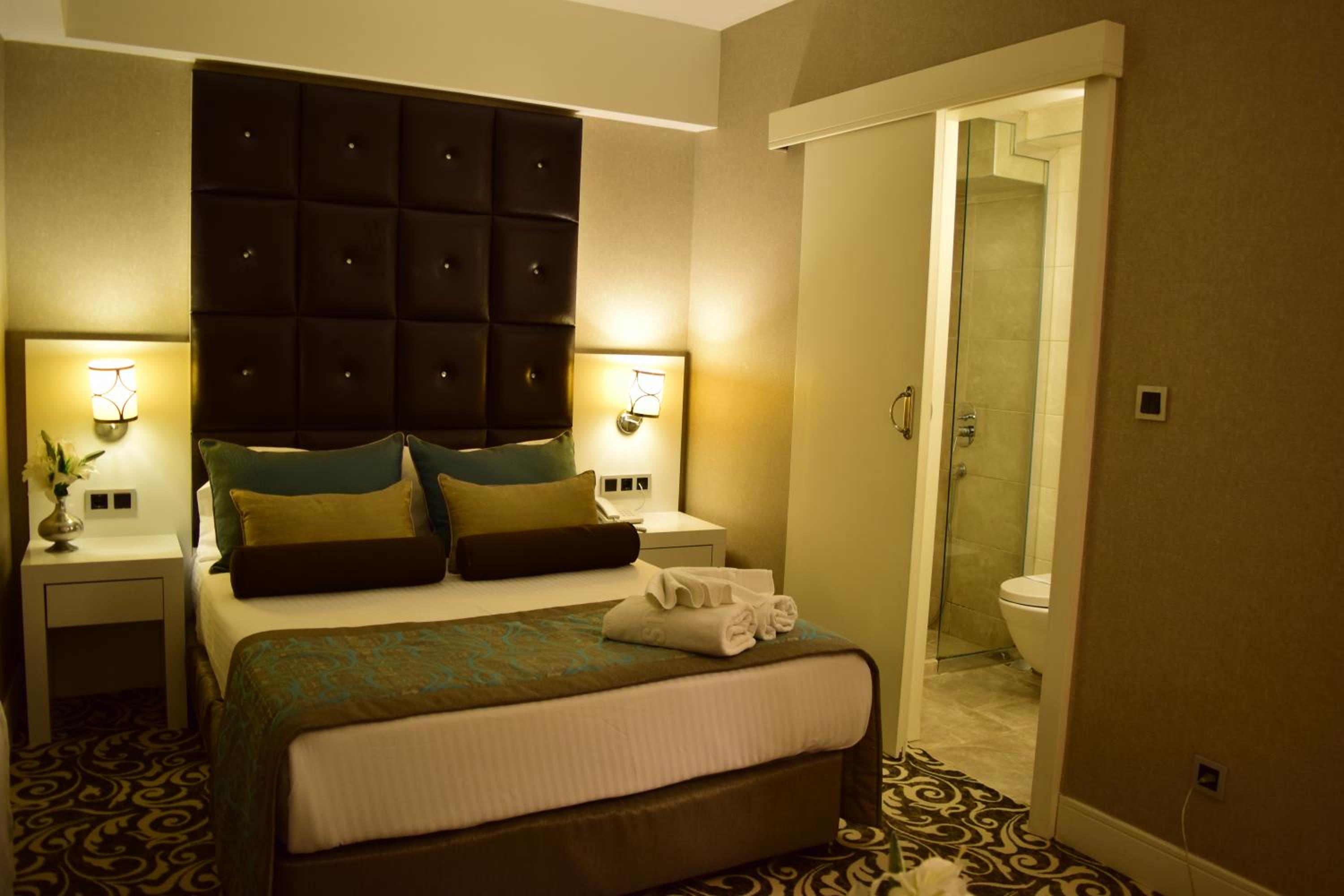 Taksim Line Otel - Image 31