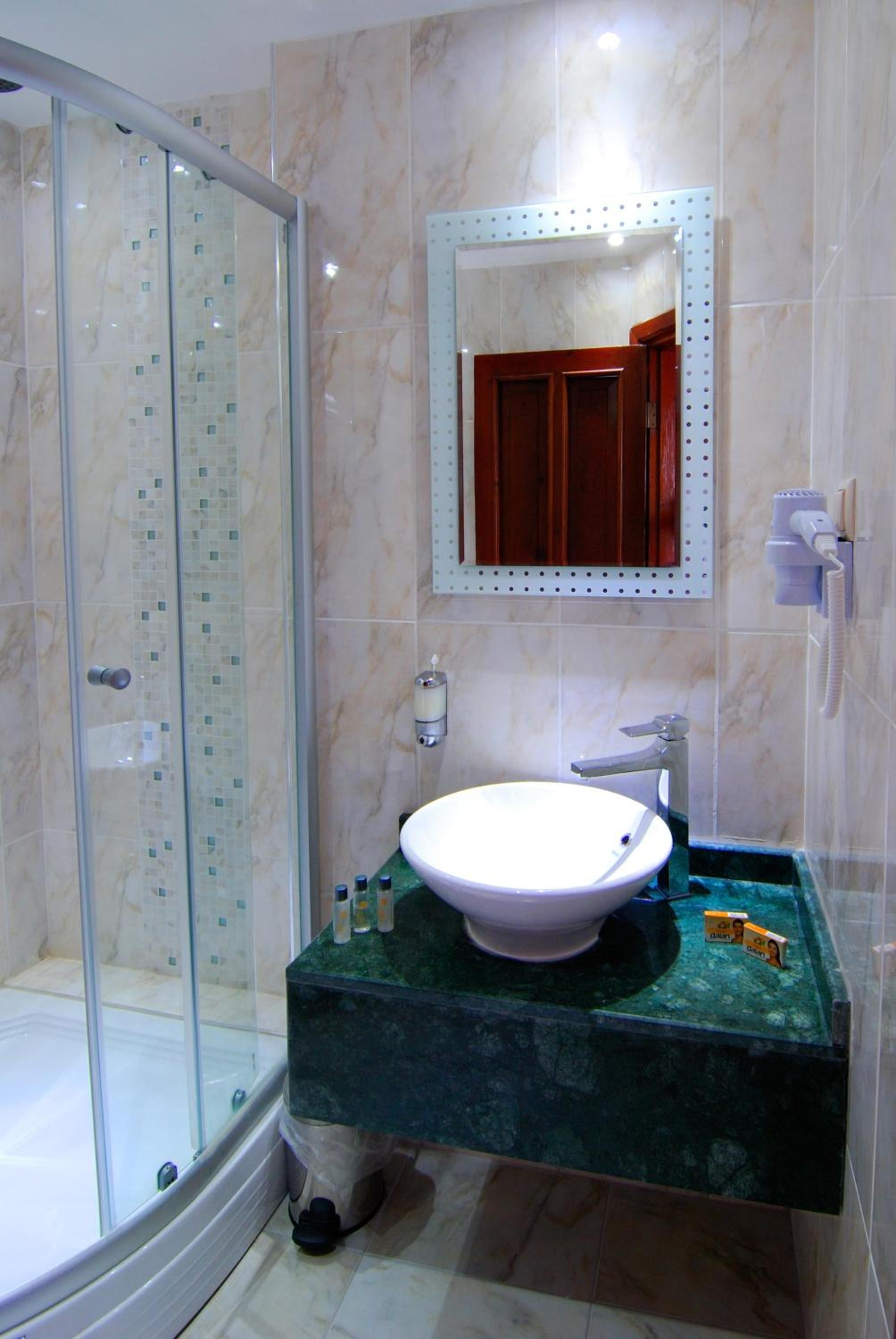 White Garden Hotel-Adult Only - Image 16