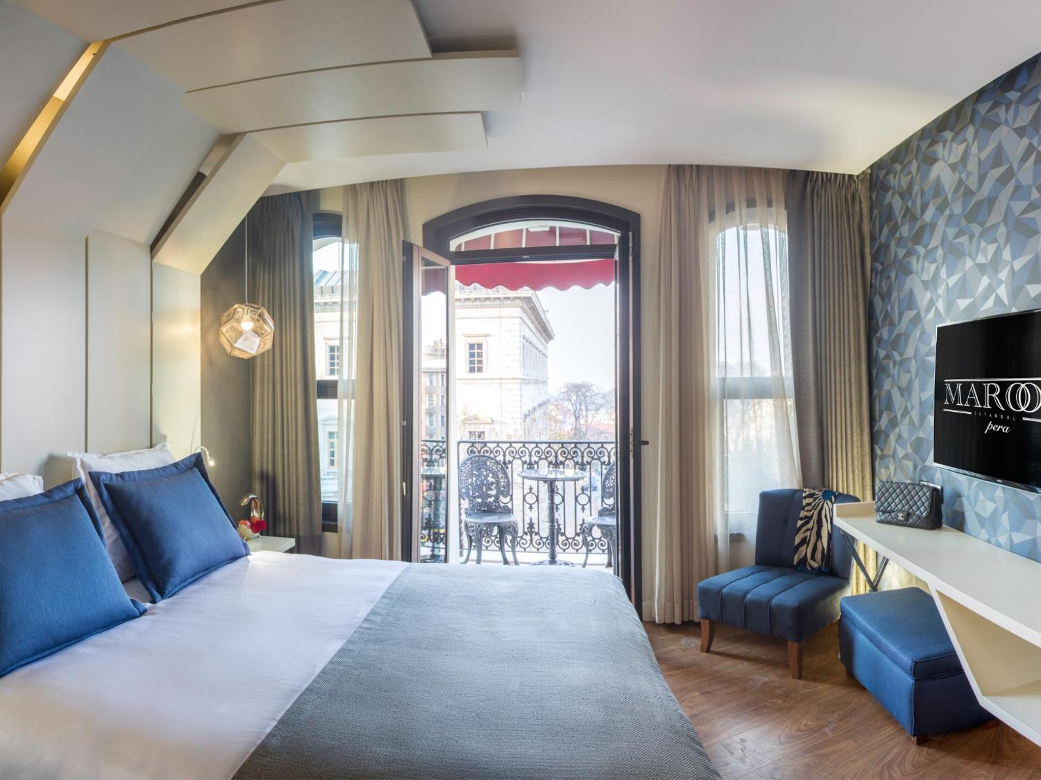 Maroon Otel Pera - Image 113