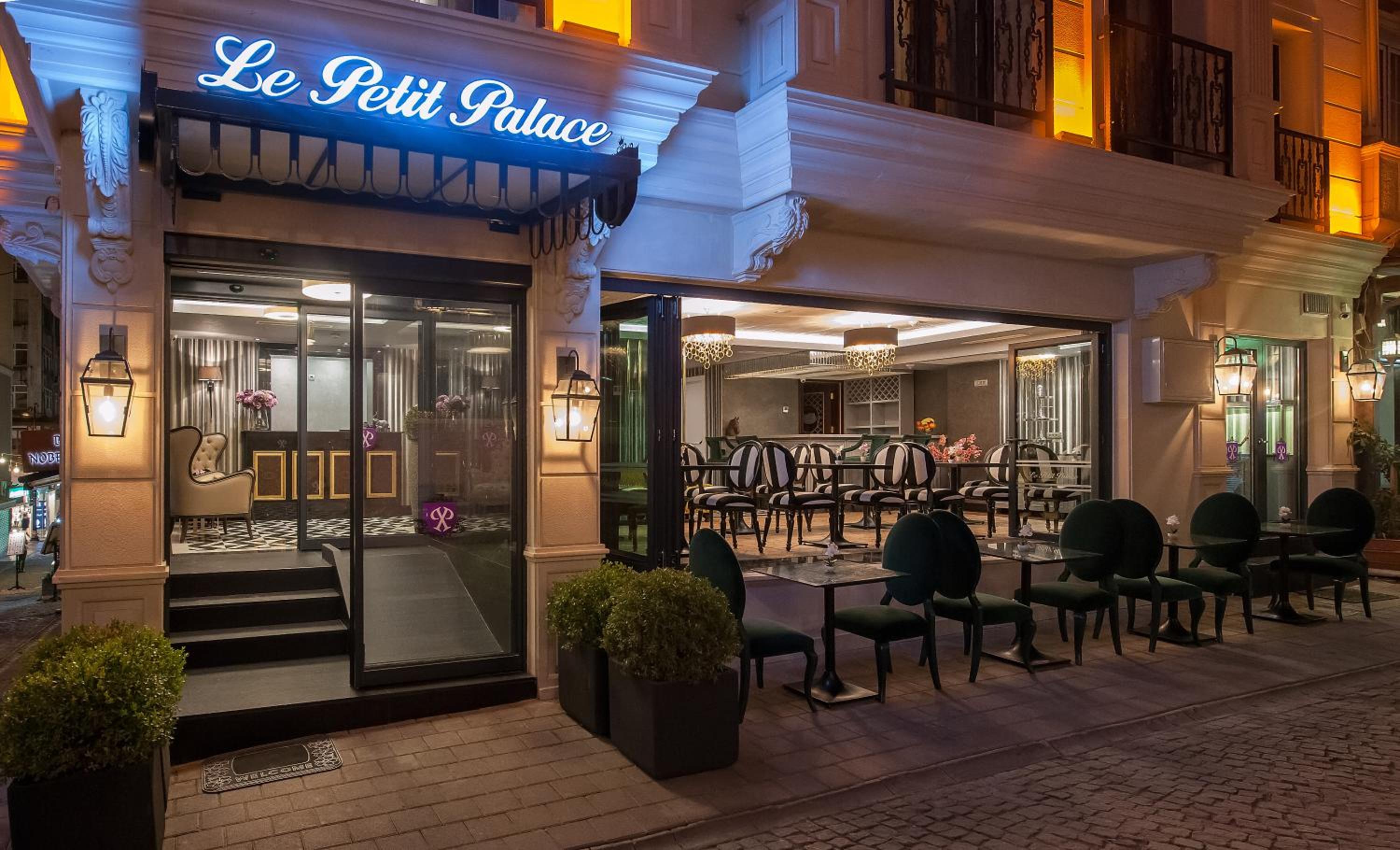 Le Petit Palace Hotel - Special Category - Image 29