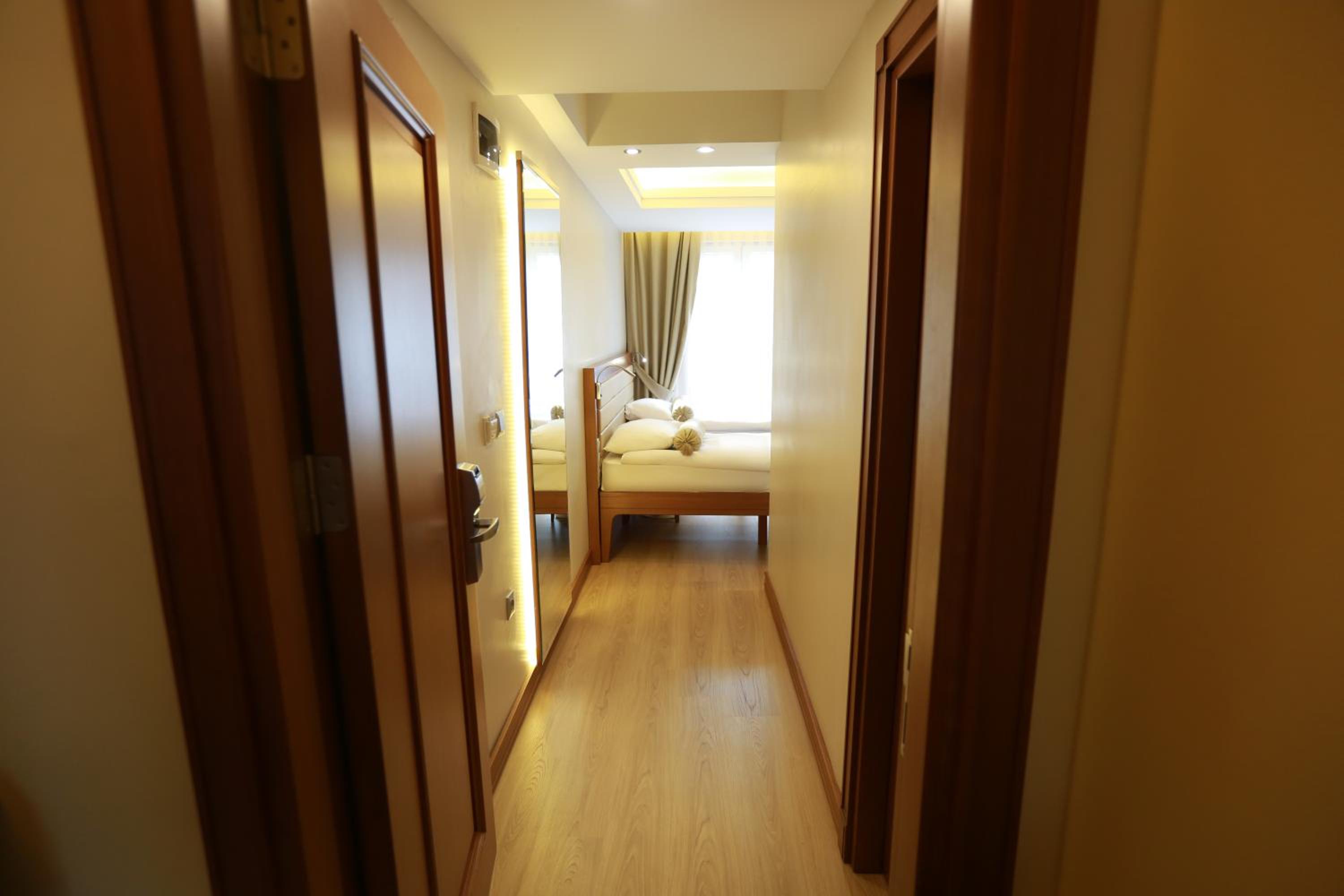 Sirkeci Park Otel - Image 79