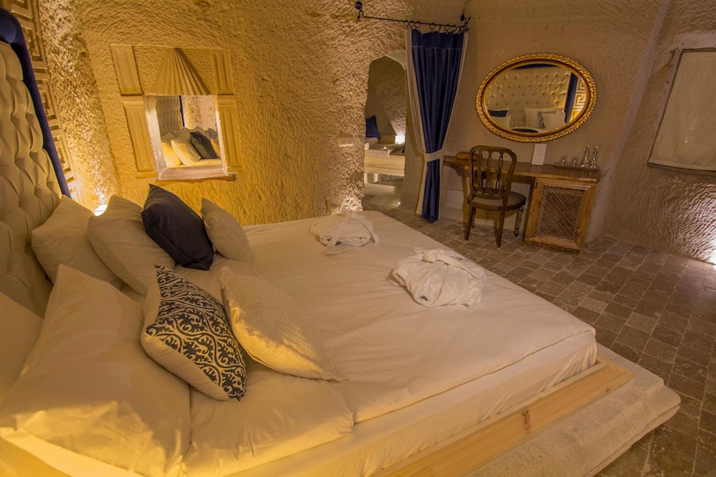 Azure Cave Suites - Kapadokya - Image 79