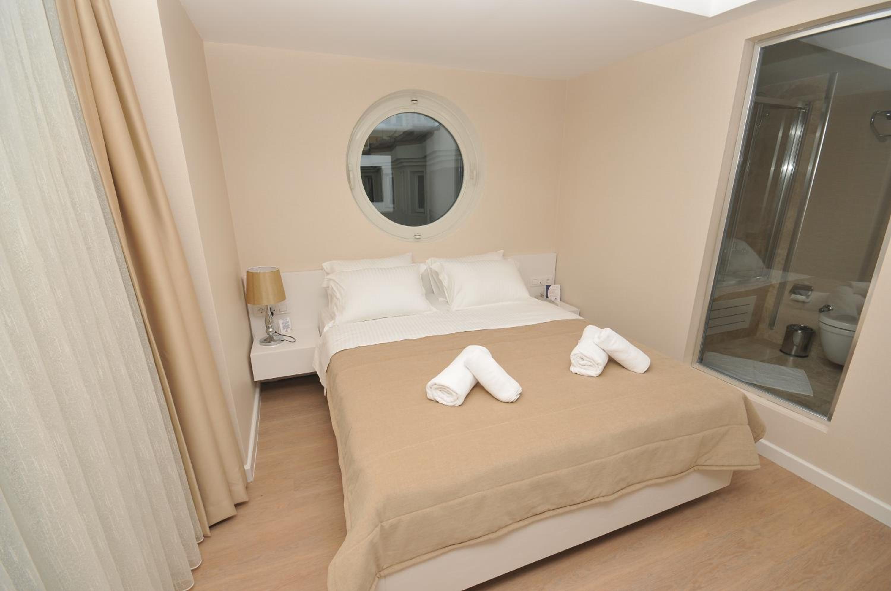 Alesta Yacht Otel - Image 36