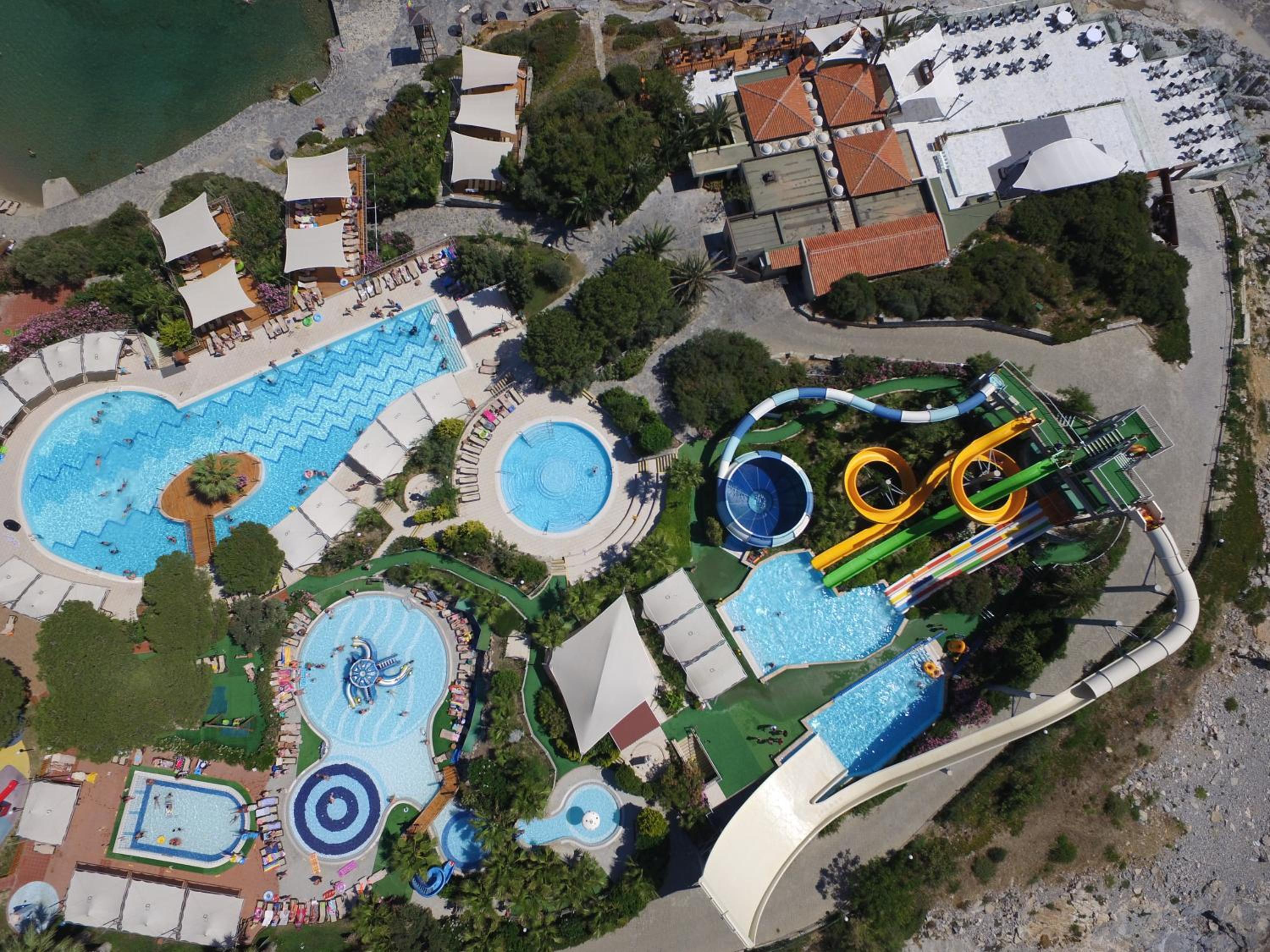 Pine Bay Holiday Resort - Image 7