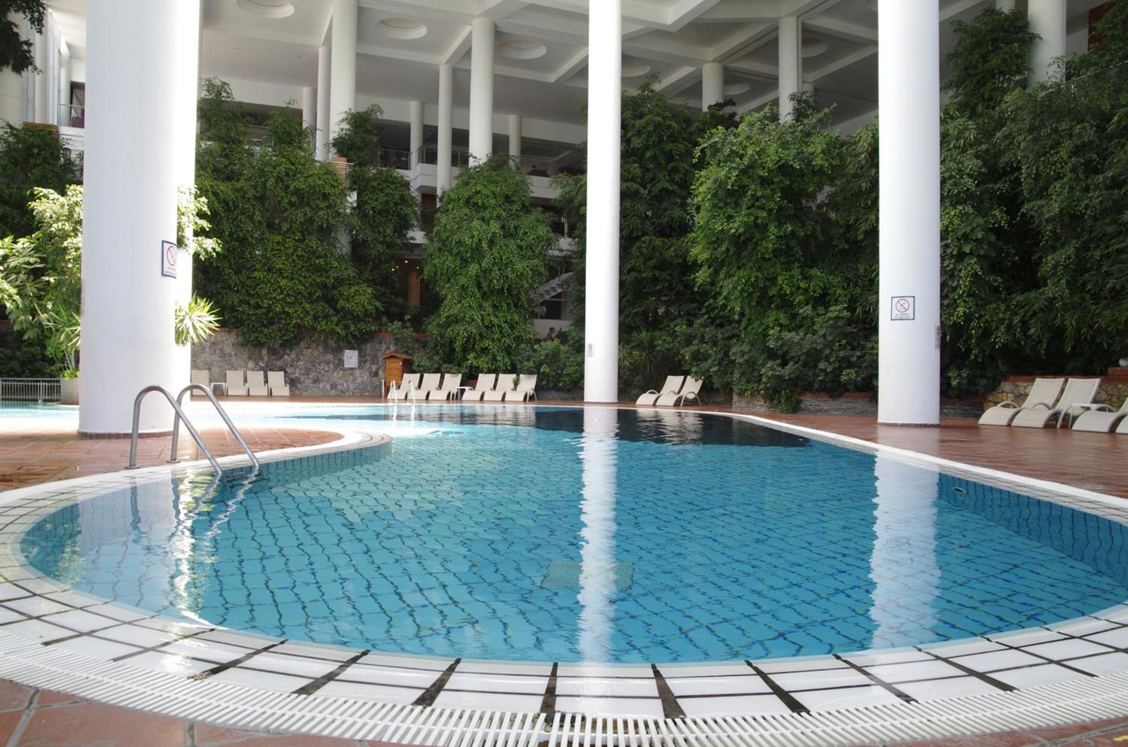 Pine Bay Holiday Resort - Image 55