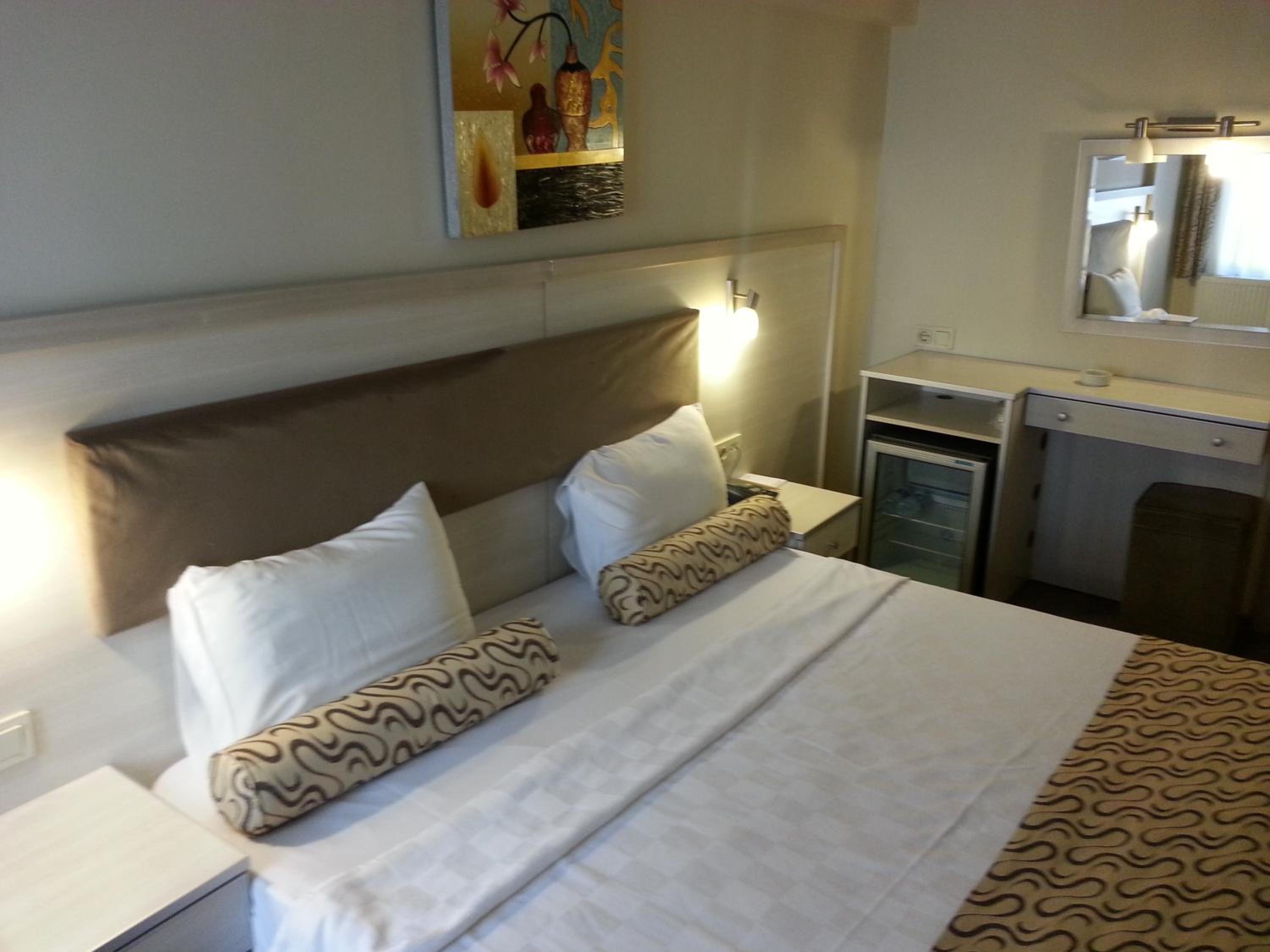 Grand Zeybek Hotel - Image 26