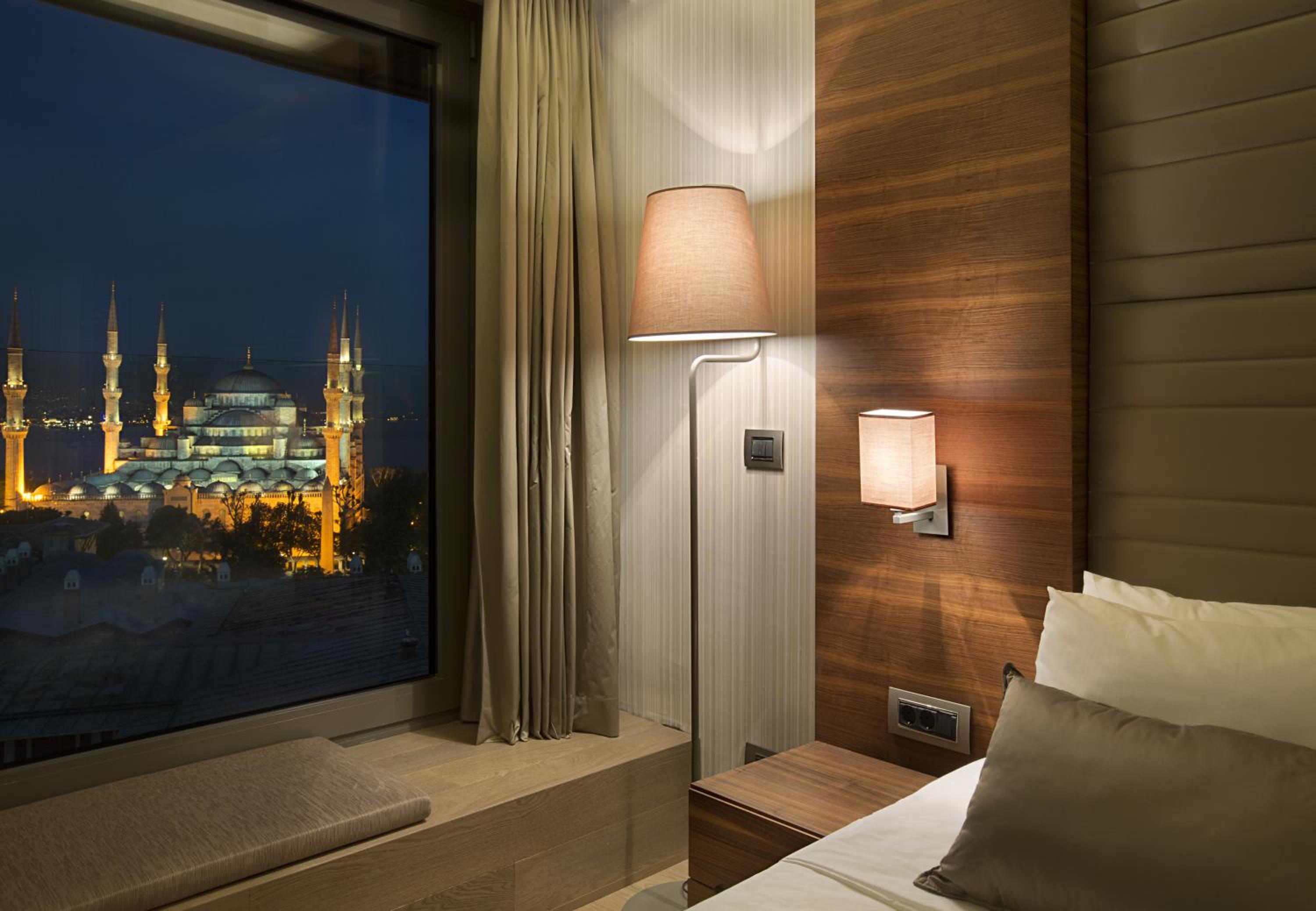 Hotel Arcadia Blue Istanbul - Image 20