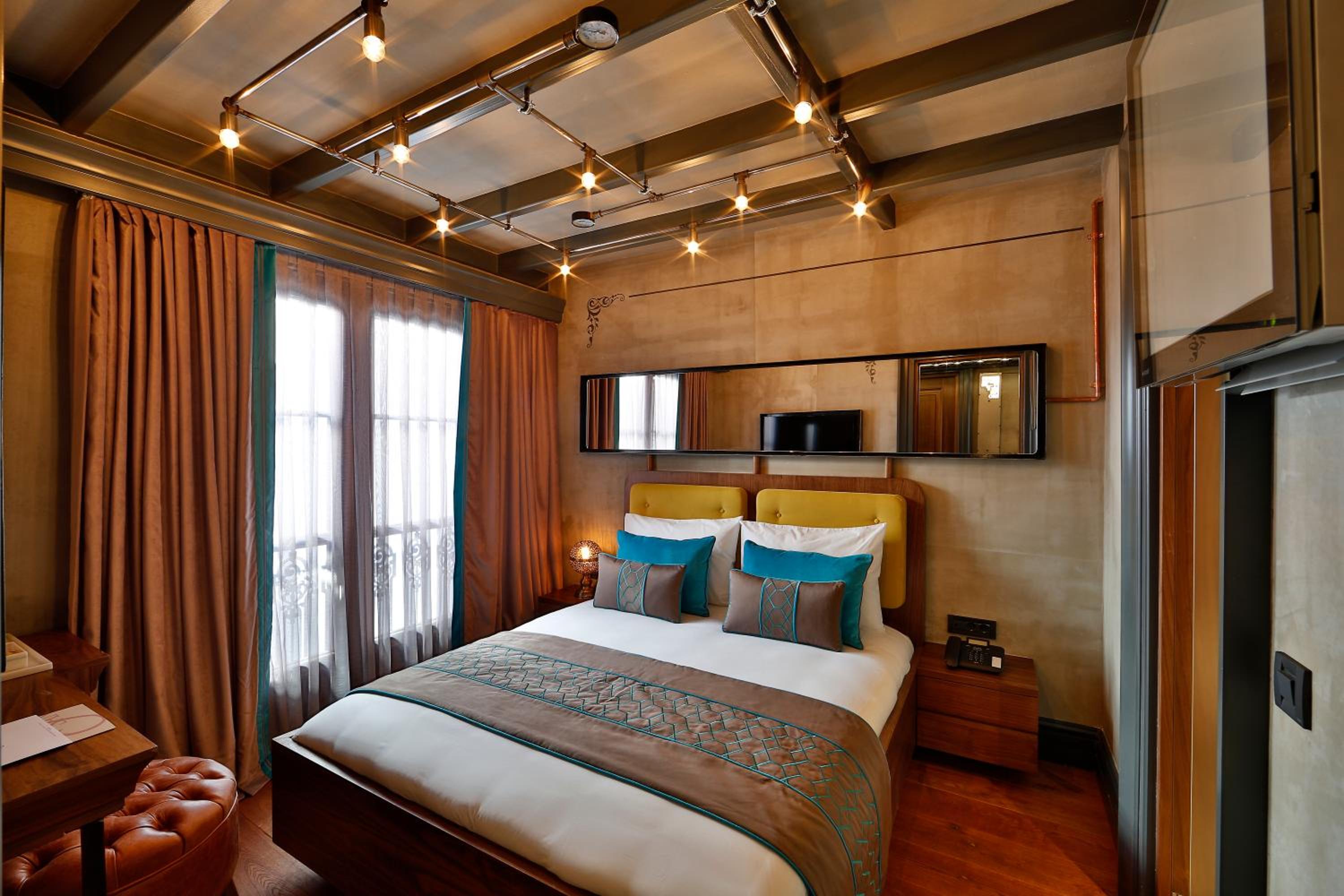 Sanat Boutique Otel Pera - Image 19