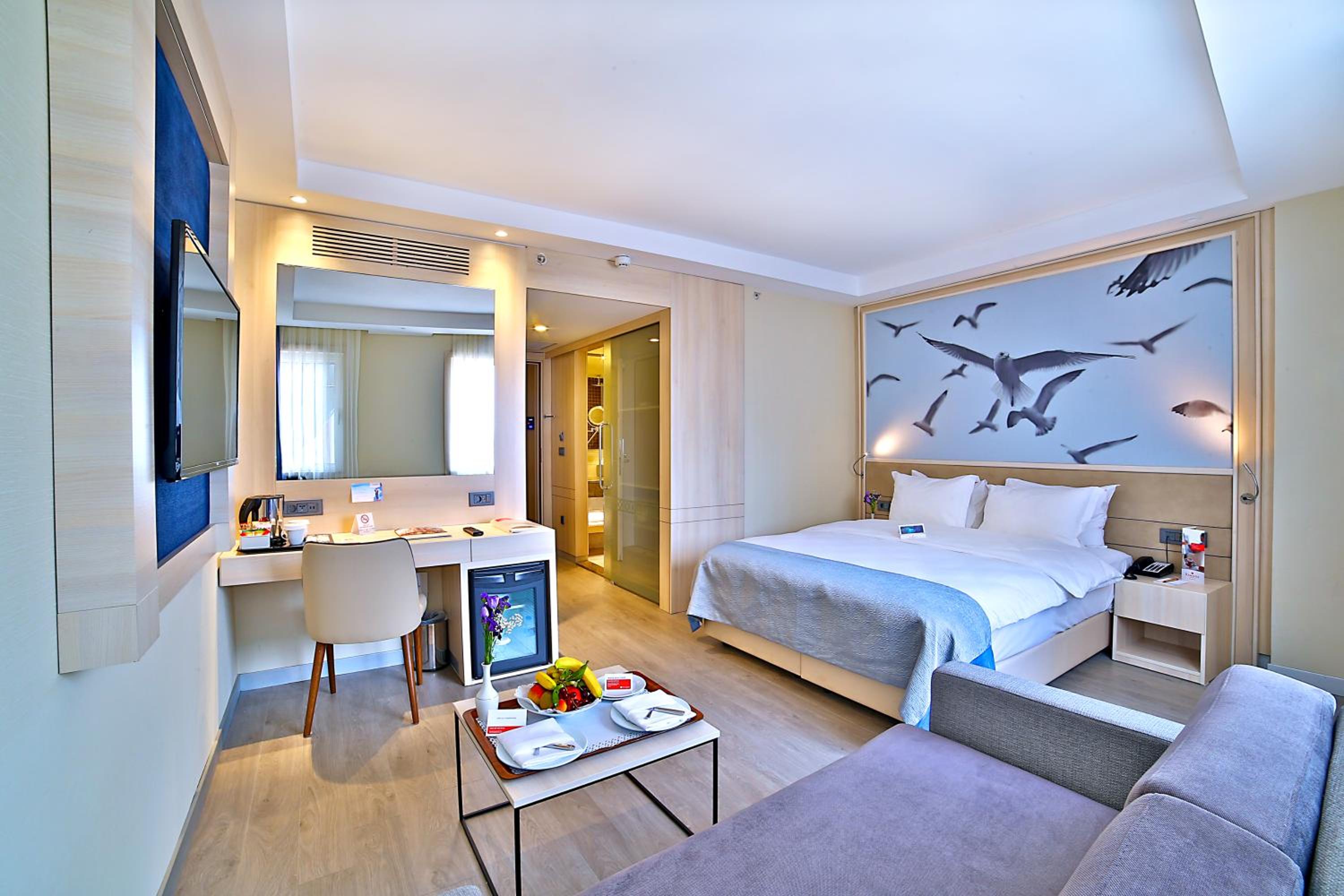 Ramada by Wyndham İstanbul Eski Şehir - Image 13