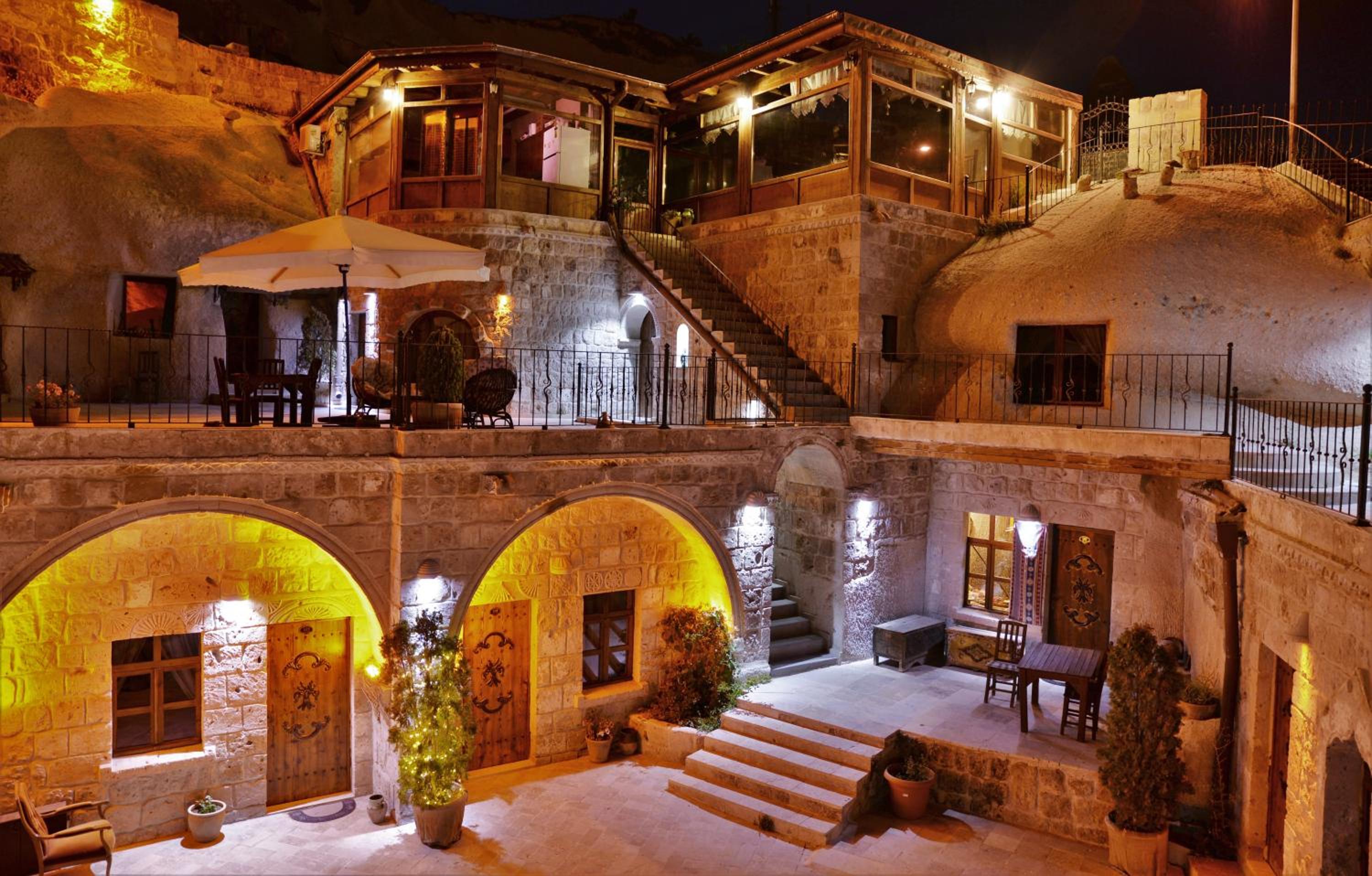 Grand Cave Suites - Image 73