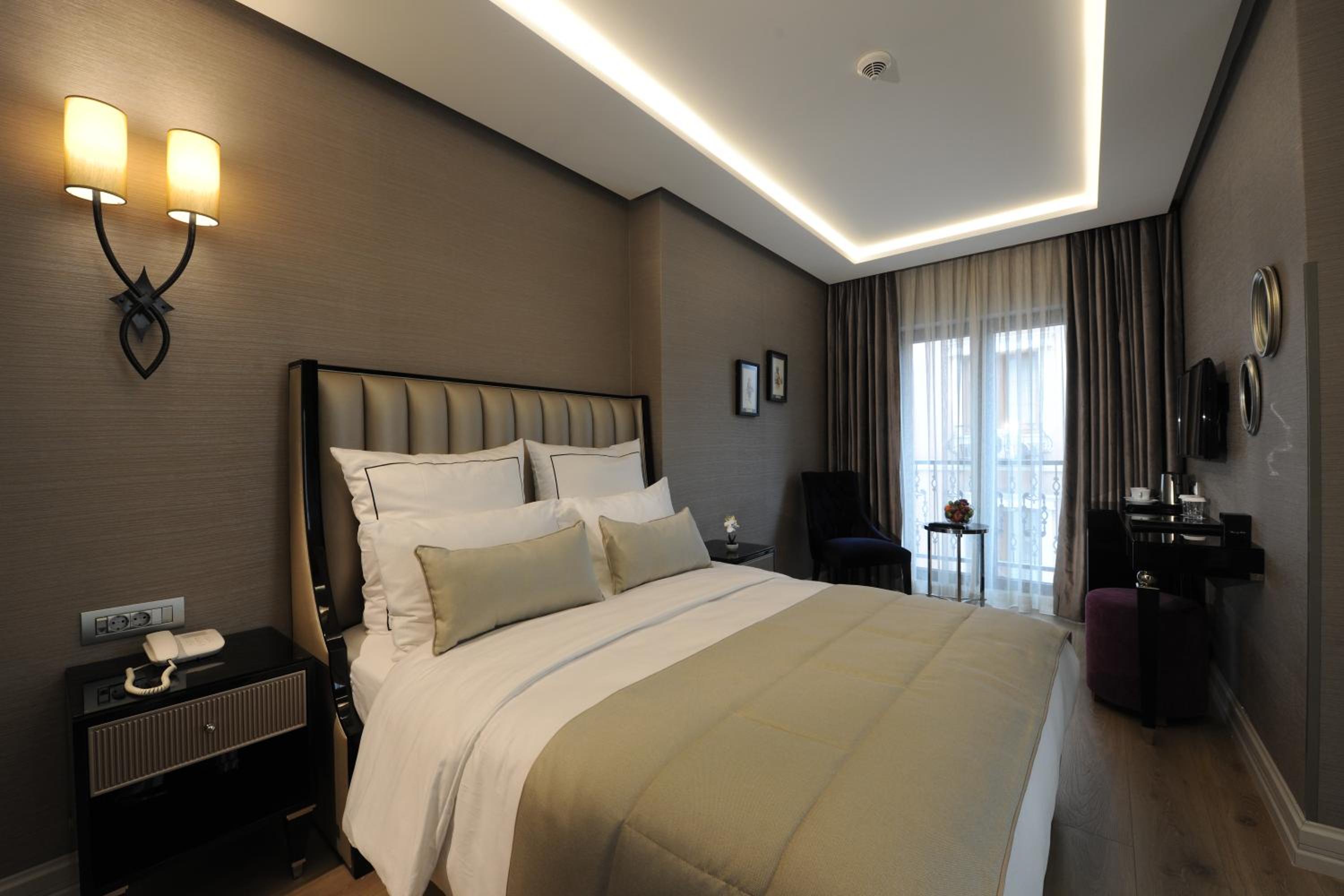 Le Petit Palace Hotel - Special Category - Image 10