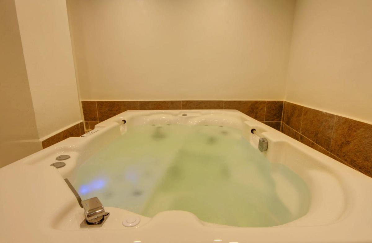 Tryp by Wyndham Istanbul Taksim - Image 8