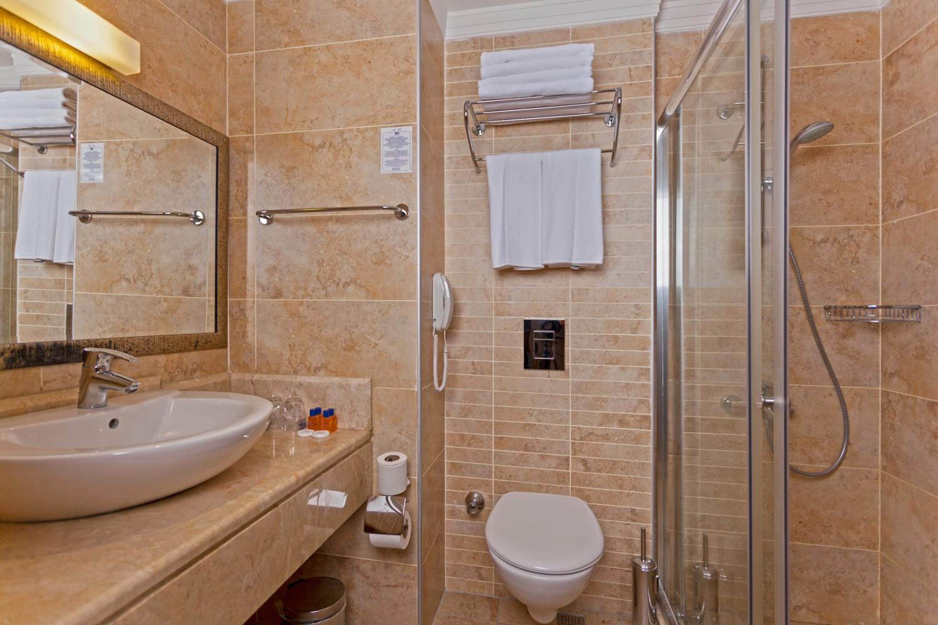 Riviera Hotel & Spa - Image 45