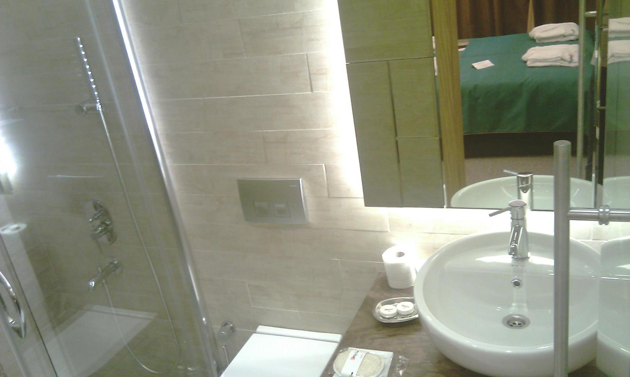 Collage Pera Hotel - Image 73