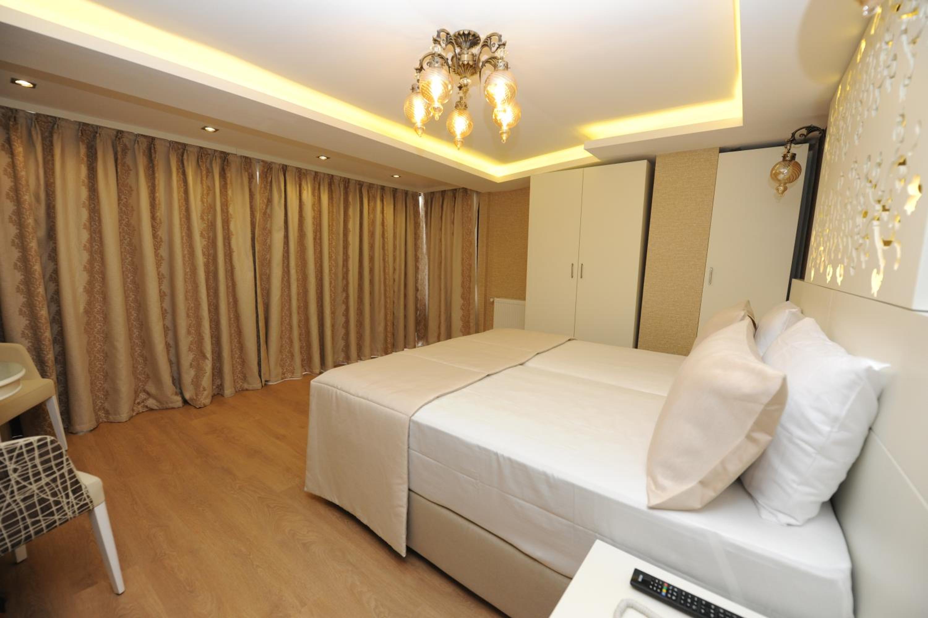 Rooms Inn Taxim - Image 39