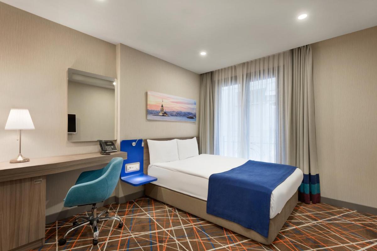 Tryp by Wyndham Istanbul Taksim - Image 28