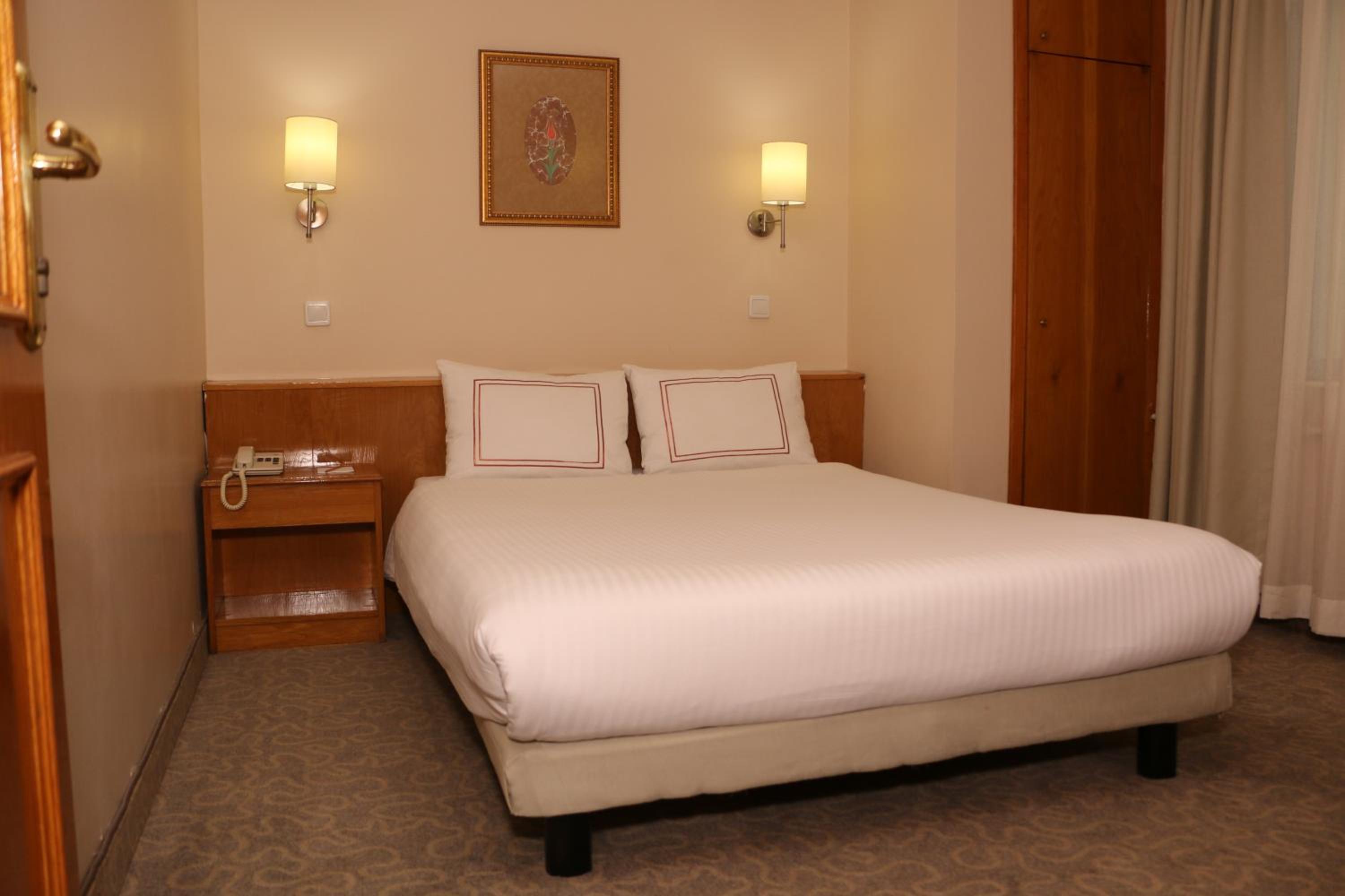 Ilkay Hotel - Image 22