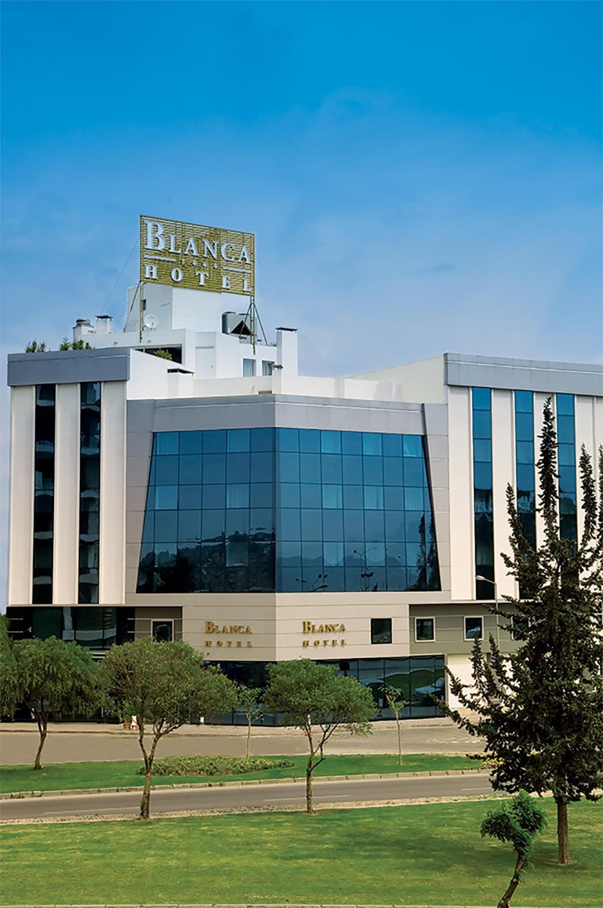 Blanca Otel - Image 66