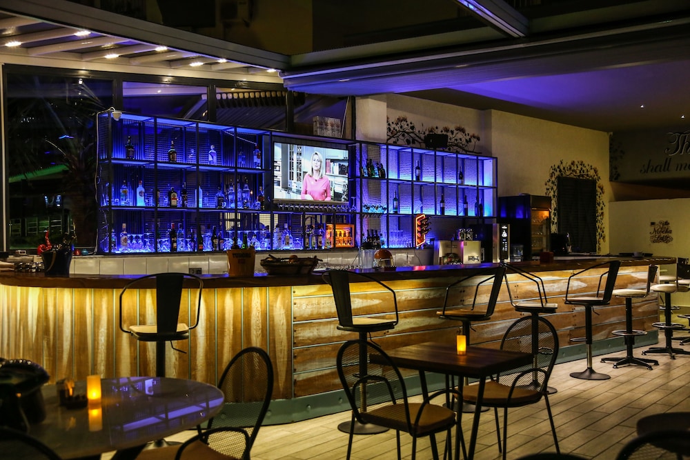 B&B Yüzbaşı Beach Otel - Image 29
