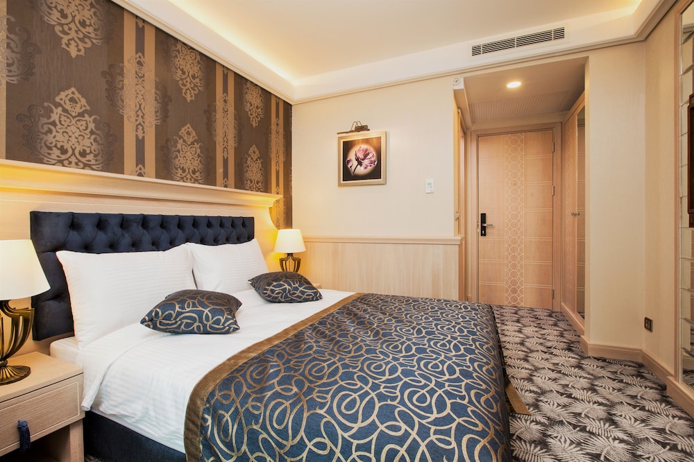 The Conforium Hotel - Image 9
