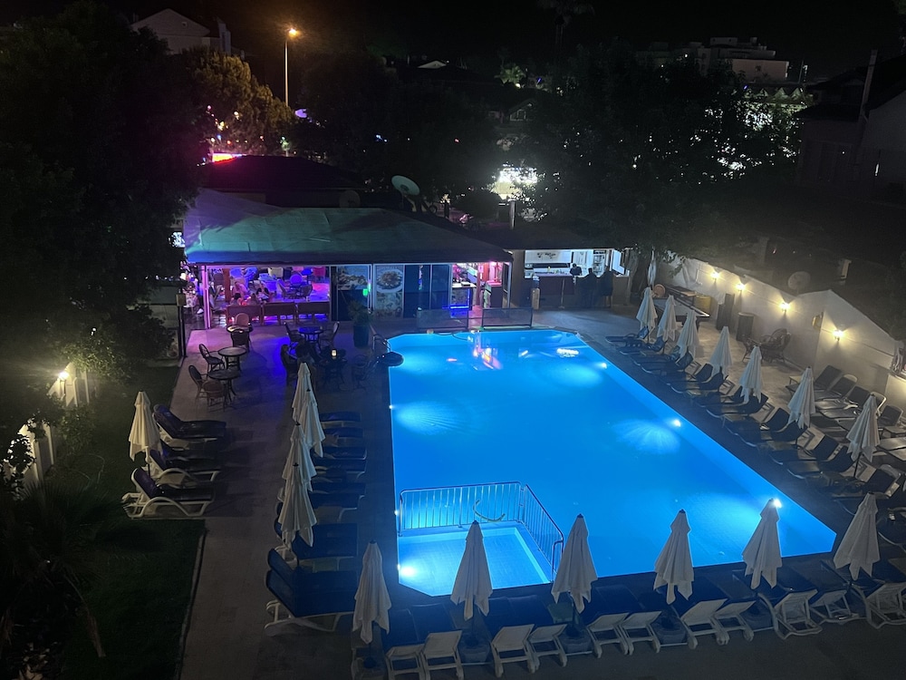 Hotel Private - Image 12