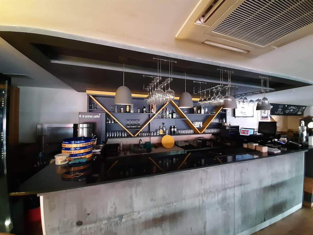 Sapko Airport Otel - Image 35