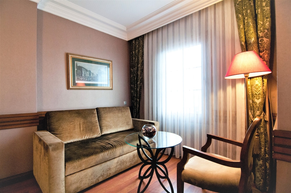 Ferman Otel - Özel Sınıf - Image 267